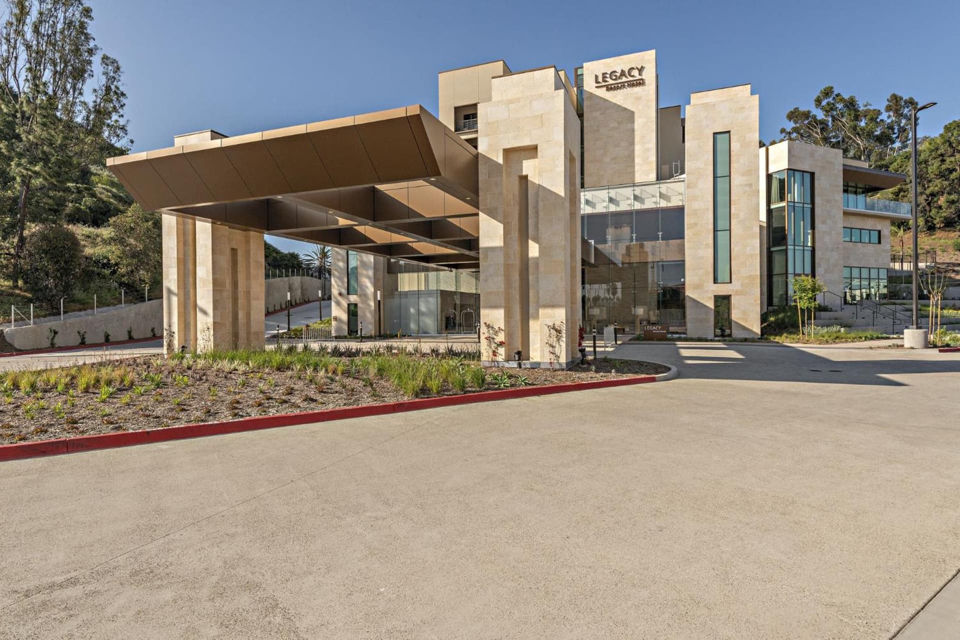 Legacy Resort Hotel & Spa interior in San Diego, CA — gallery photo 2