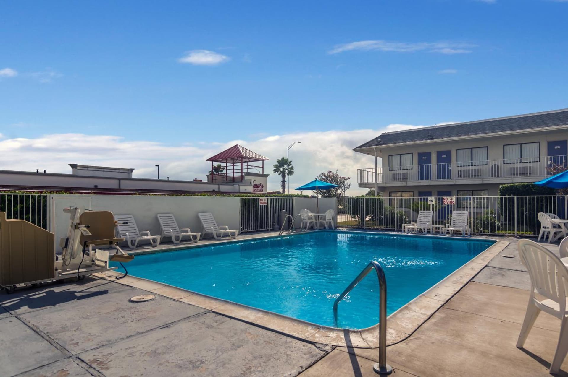 Motel 6-College Station, TX - Bryan gallery photo in College Station, TX — image 30