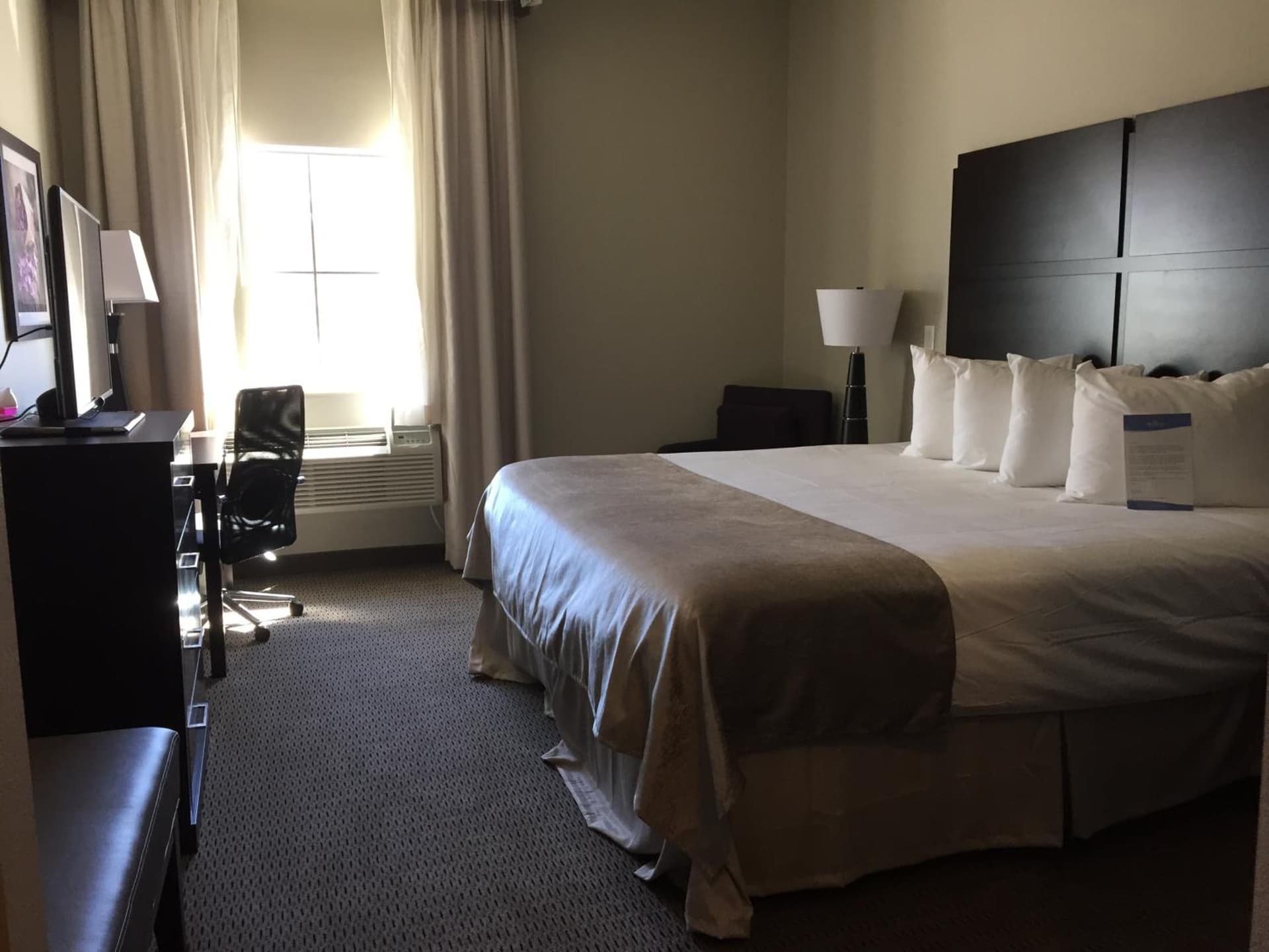Baymont by Wyndham College Station gallery photo in College Station, TX — image 24