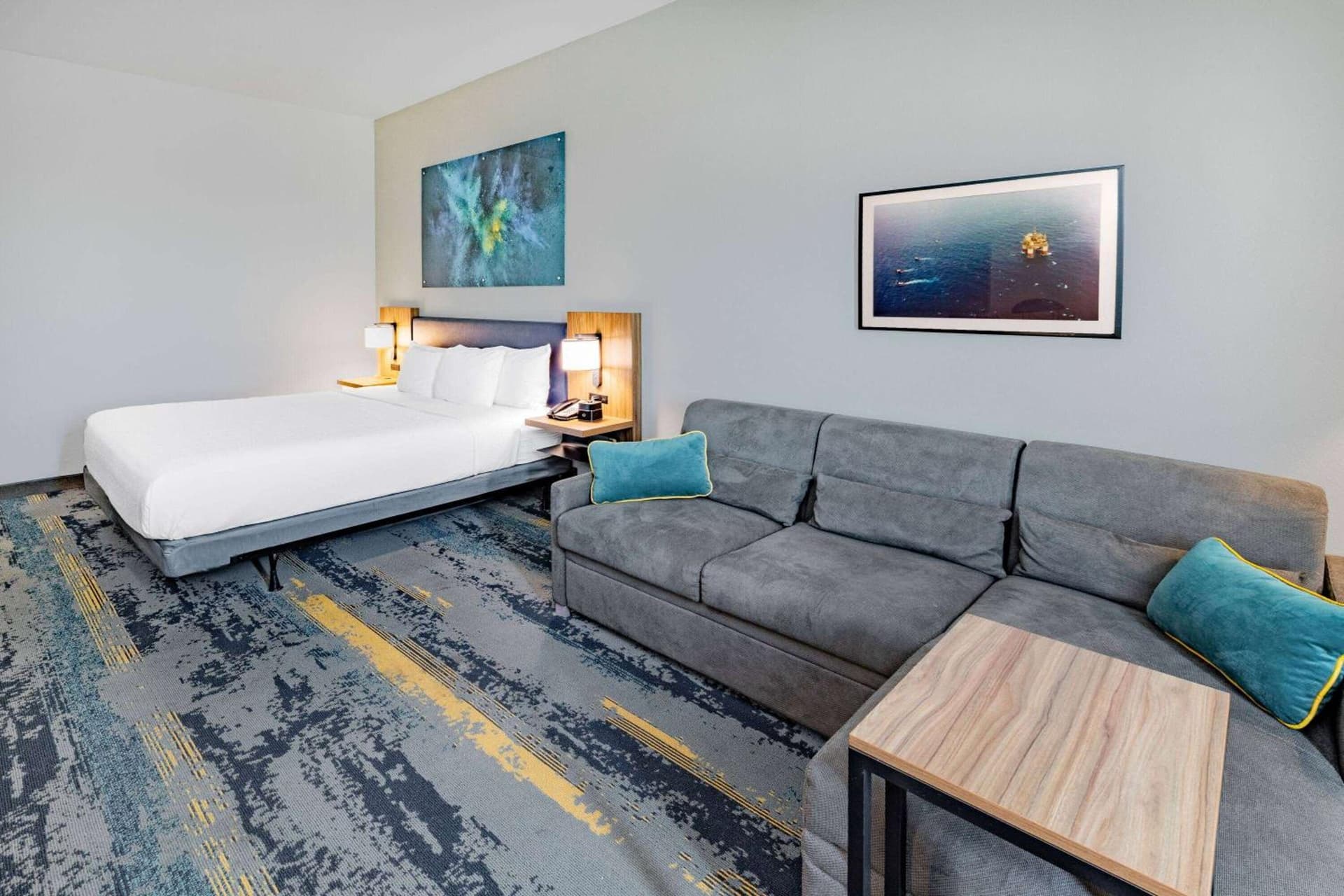 La Quinta Inn & Suites by Wyndham Texas City I 45 Galveston Area gallery photo in Texas City, TX — image 8