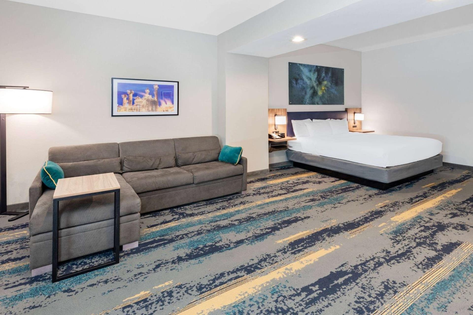 La Quinta Inn & Suites by Wyndham Texas City I 45 Galveston Area gallery photo in Texas City, TX — image 22