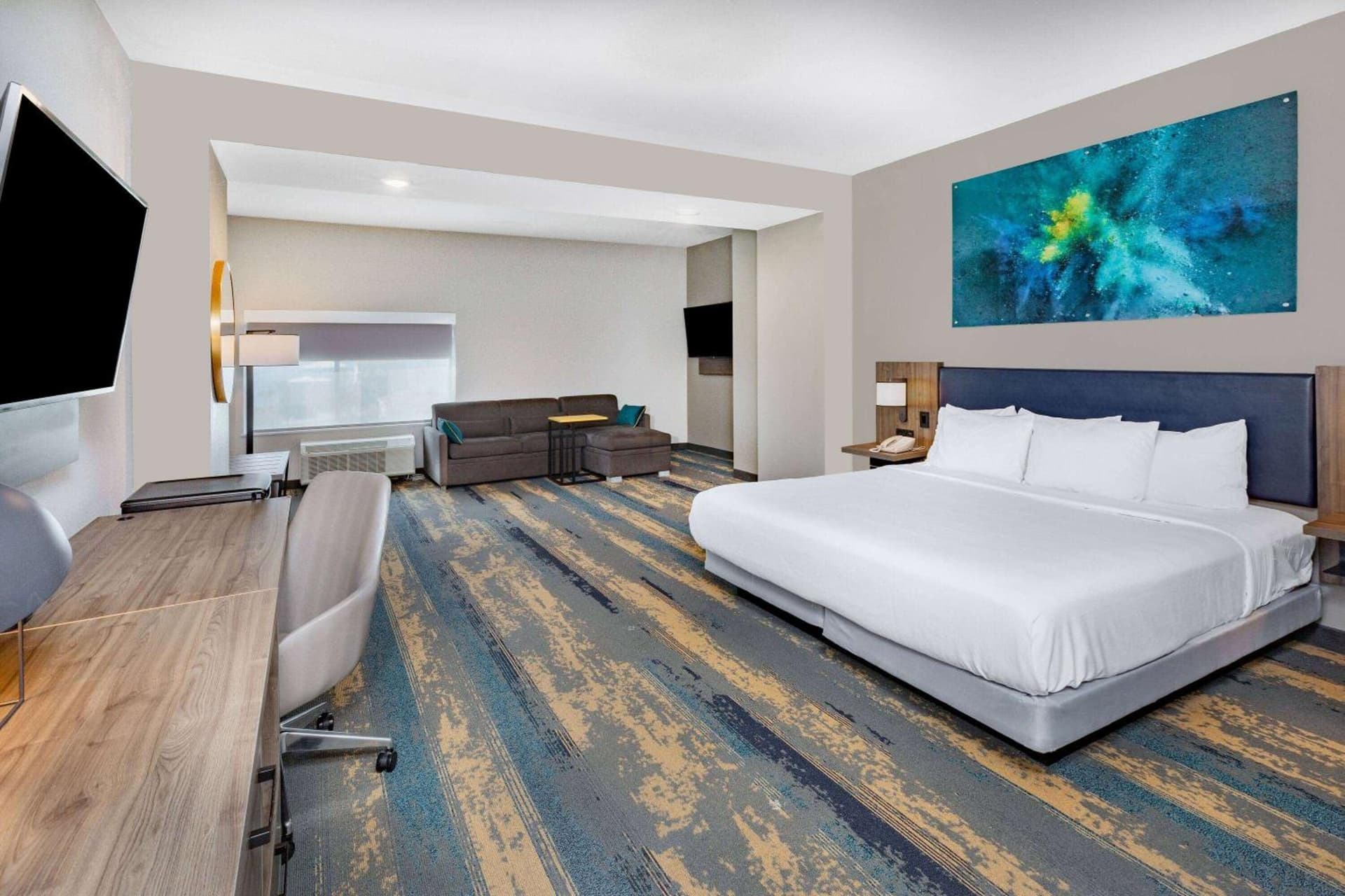 La Quinta Inn & Suites by Wyndham Galveston North at I-45 gallery photo in Galveston, TX — image 19