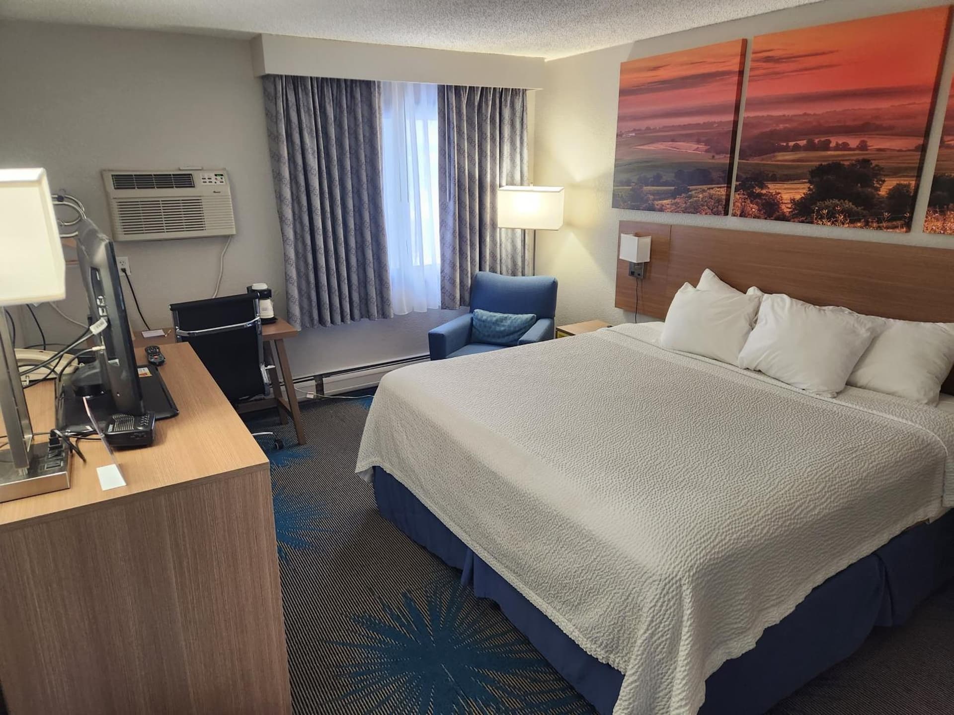 Days Inn by Wyndham Sioux Falls Airport gallery photo in Sioux Falls, SD — image 35