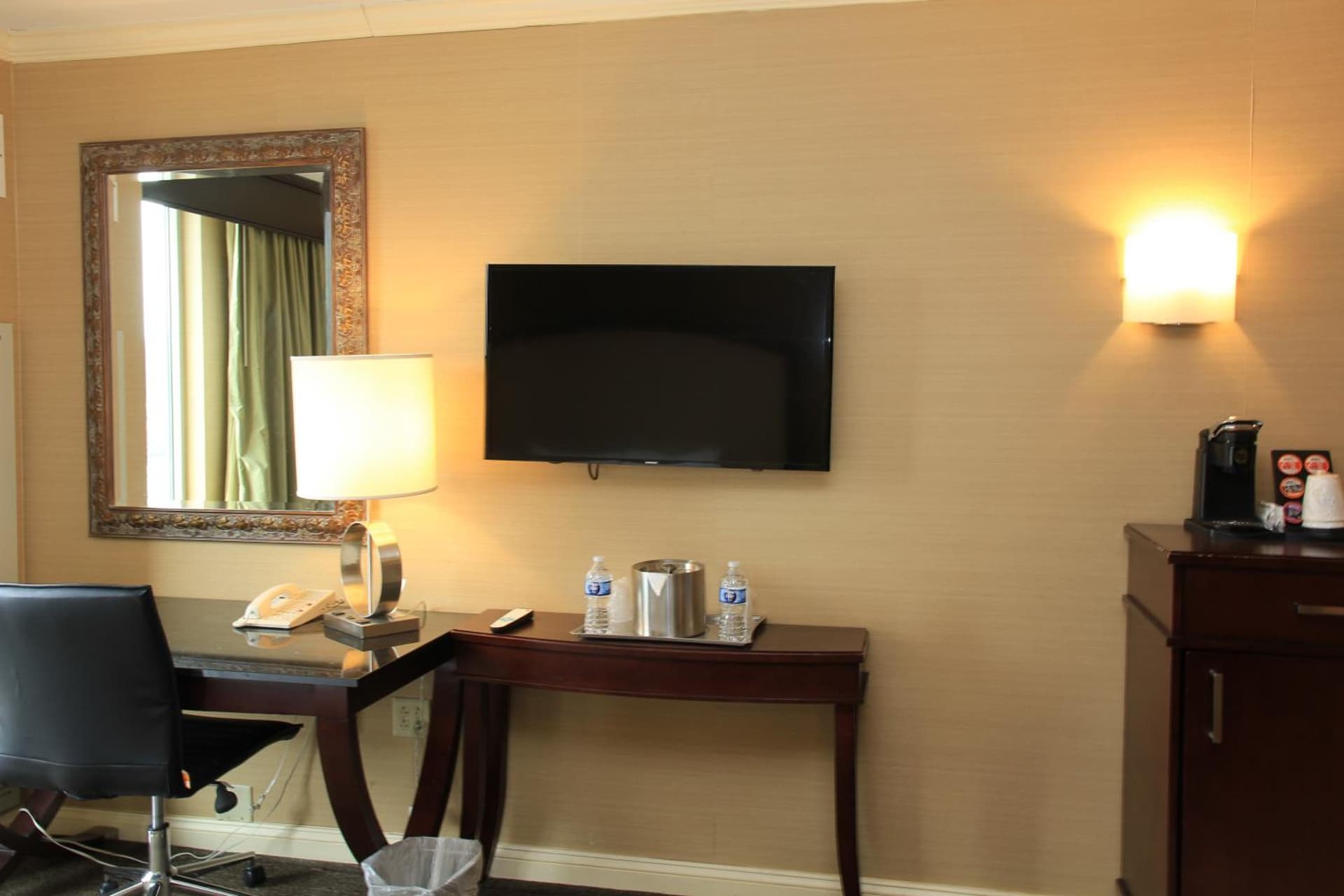 Wyndham Grand Pittsburgh gallery photo in Pittsburgh, PA — image 83