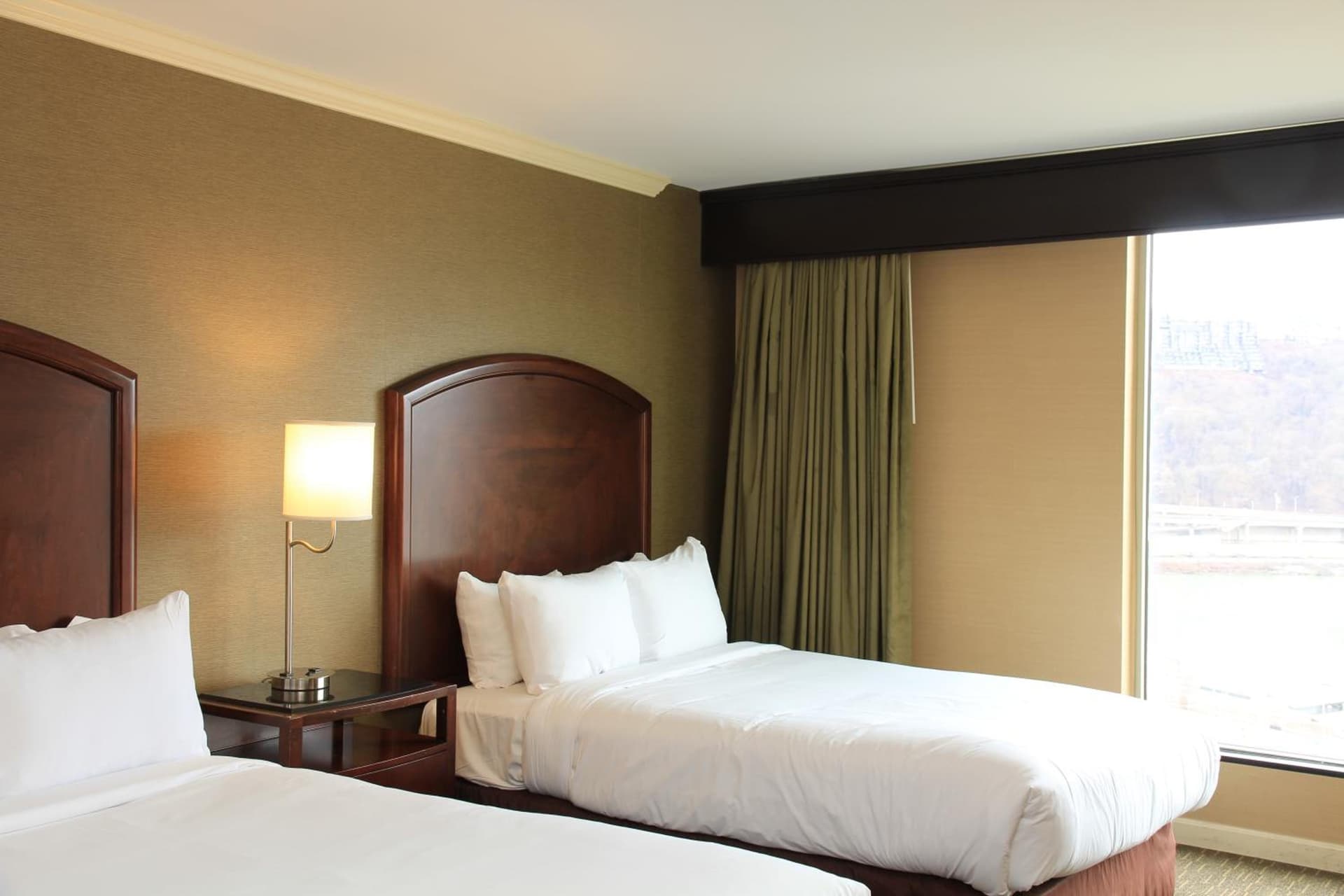 Wyndham Grand Pittsburgh gallery photo in Pittsburgh, PA — image 45