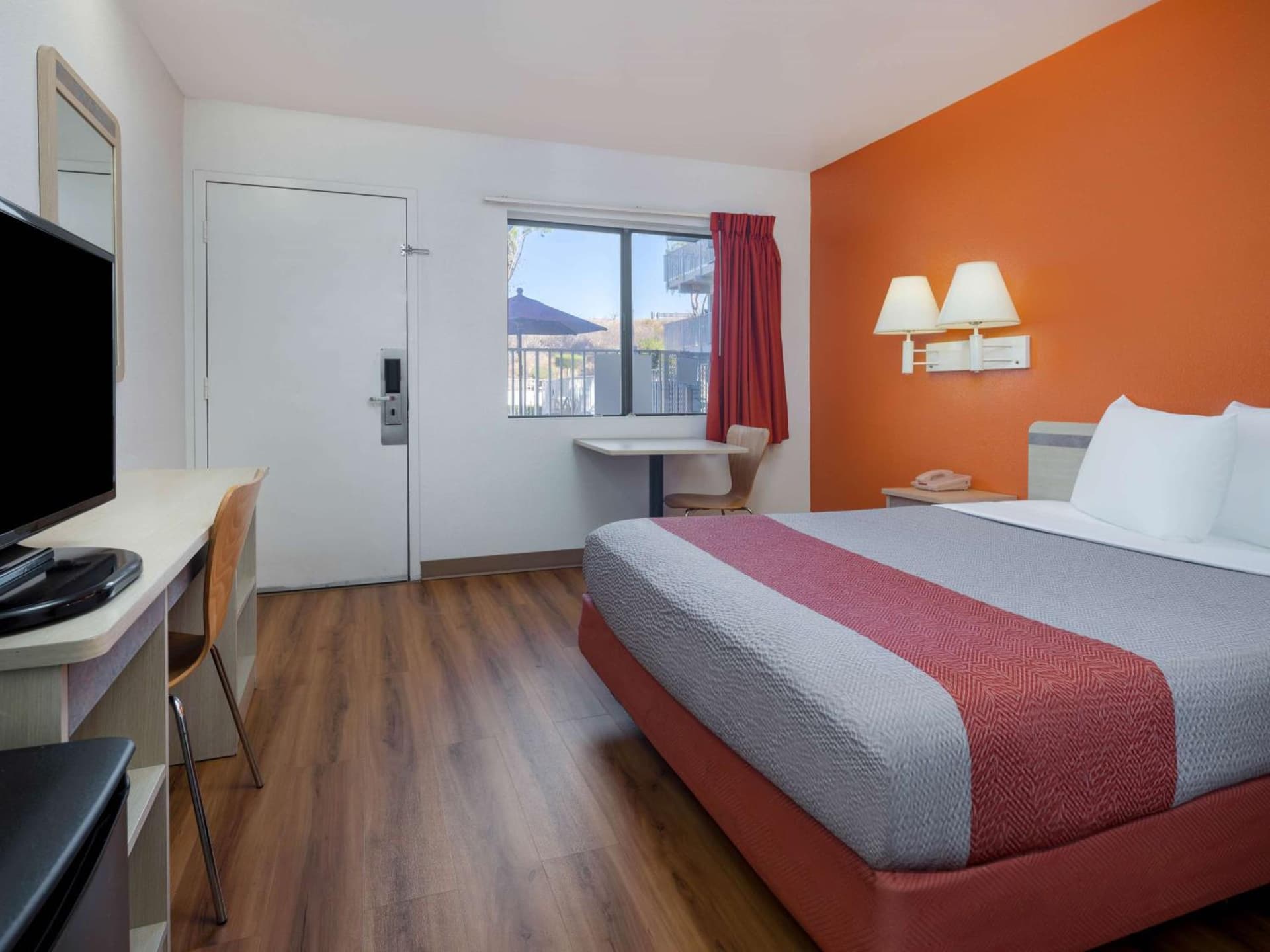 Motel 6-Oceanside, CA gallery photo in Oceanside, CA — image 43