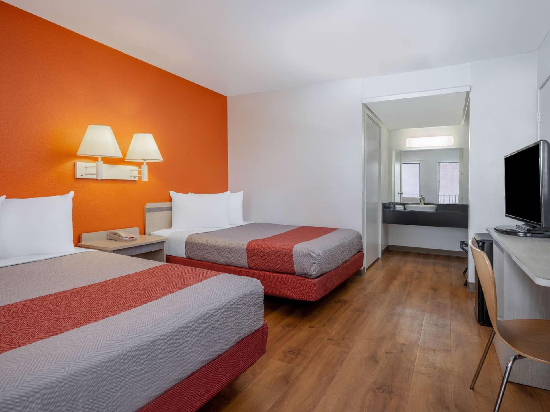 Motel 6-Oceanside, CA gallery photo in Oceanside, CA — image 18