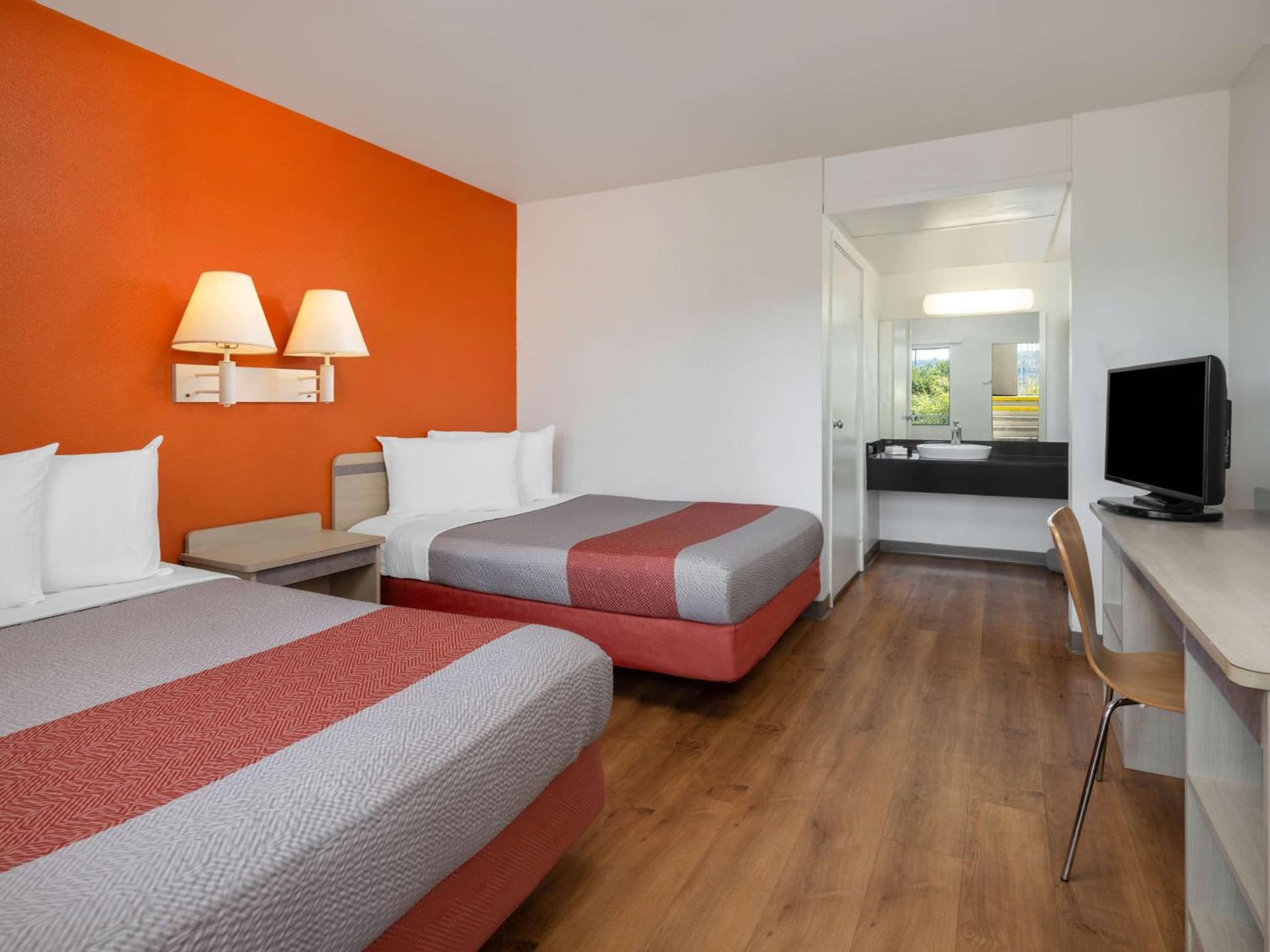 Motel 6-Oceanside, CA gallery photo in Oceanside, CA — image 14