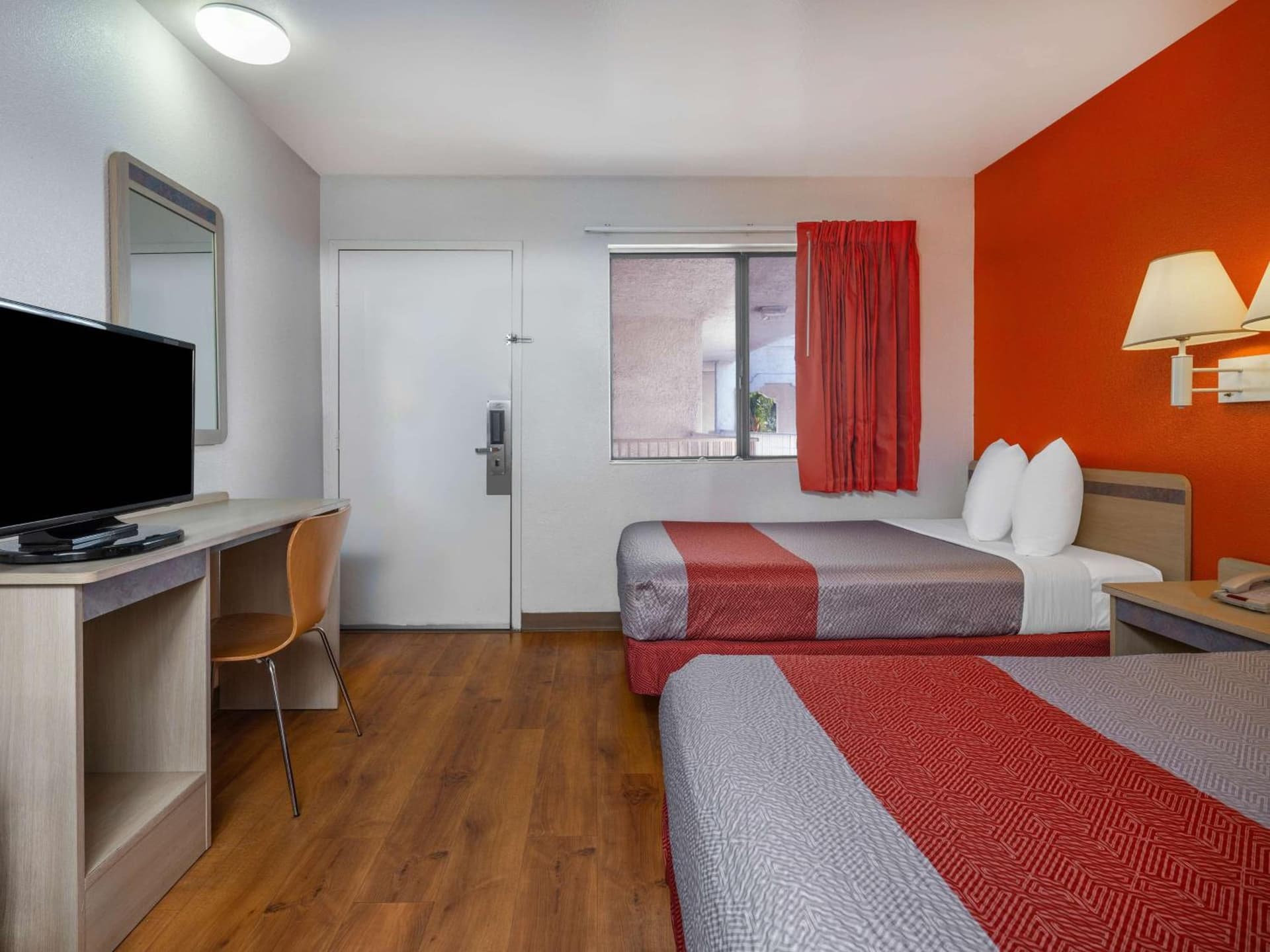 Motel 6-Oceanside, CA gallery photo in Oceanside, CA — image 29