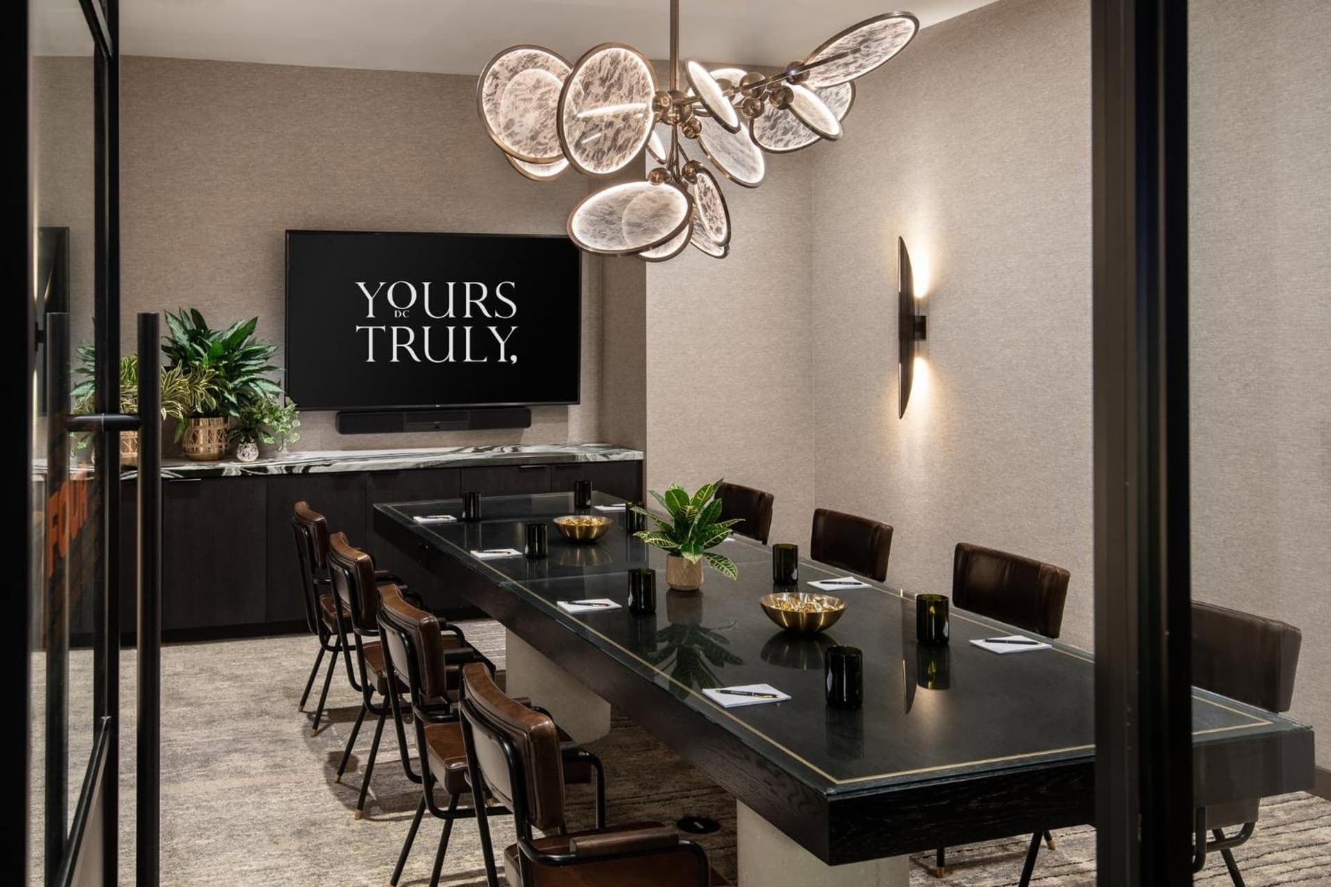 Vignette Collection Yours Truly DC by IHG gallery photo in Washington, DC — image 84