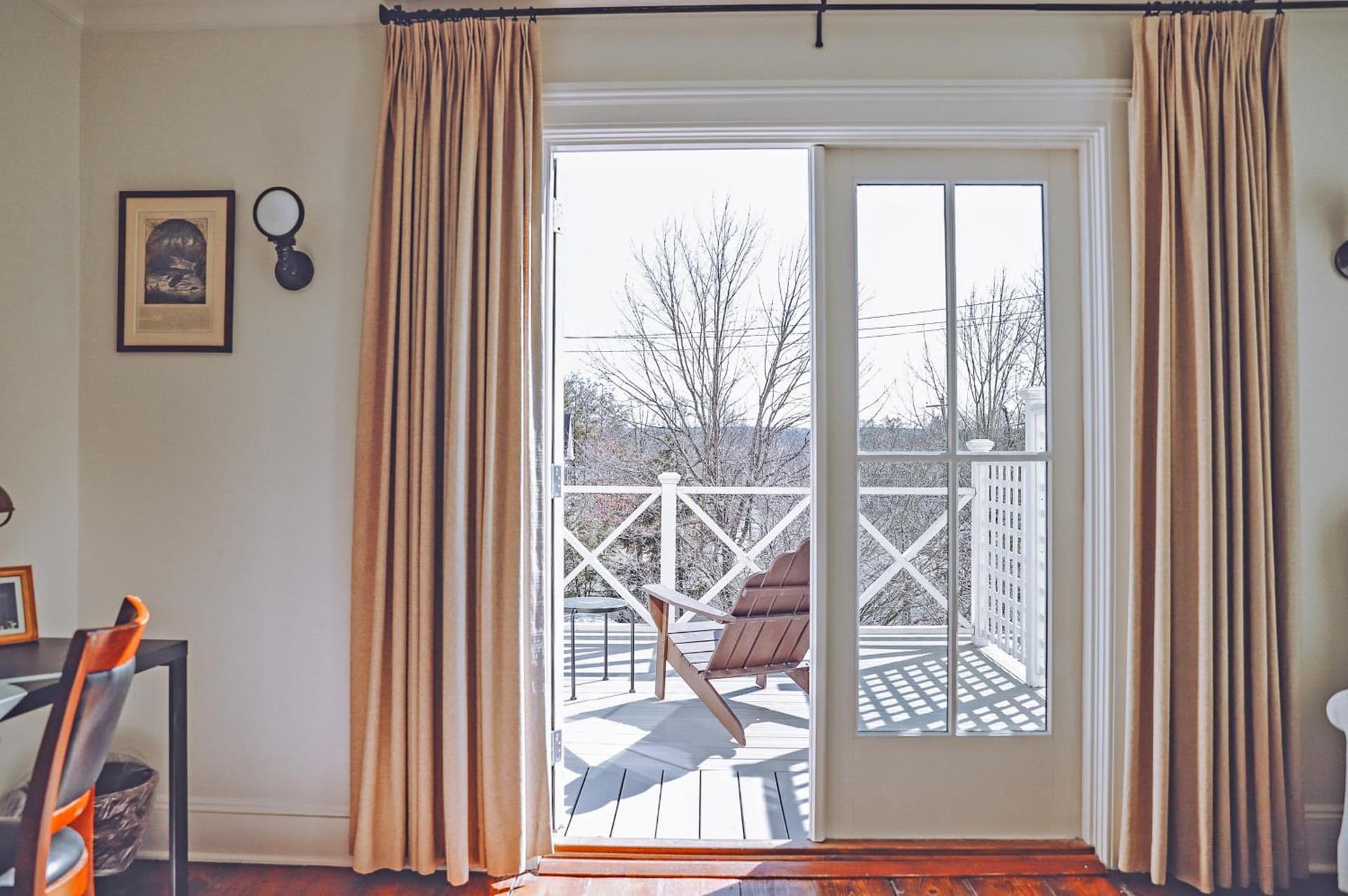 Hotel Fauchere interior in Milford, PA — gallery photo 2