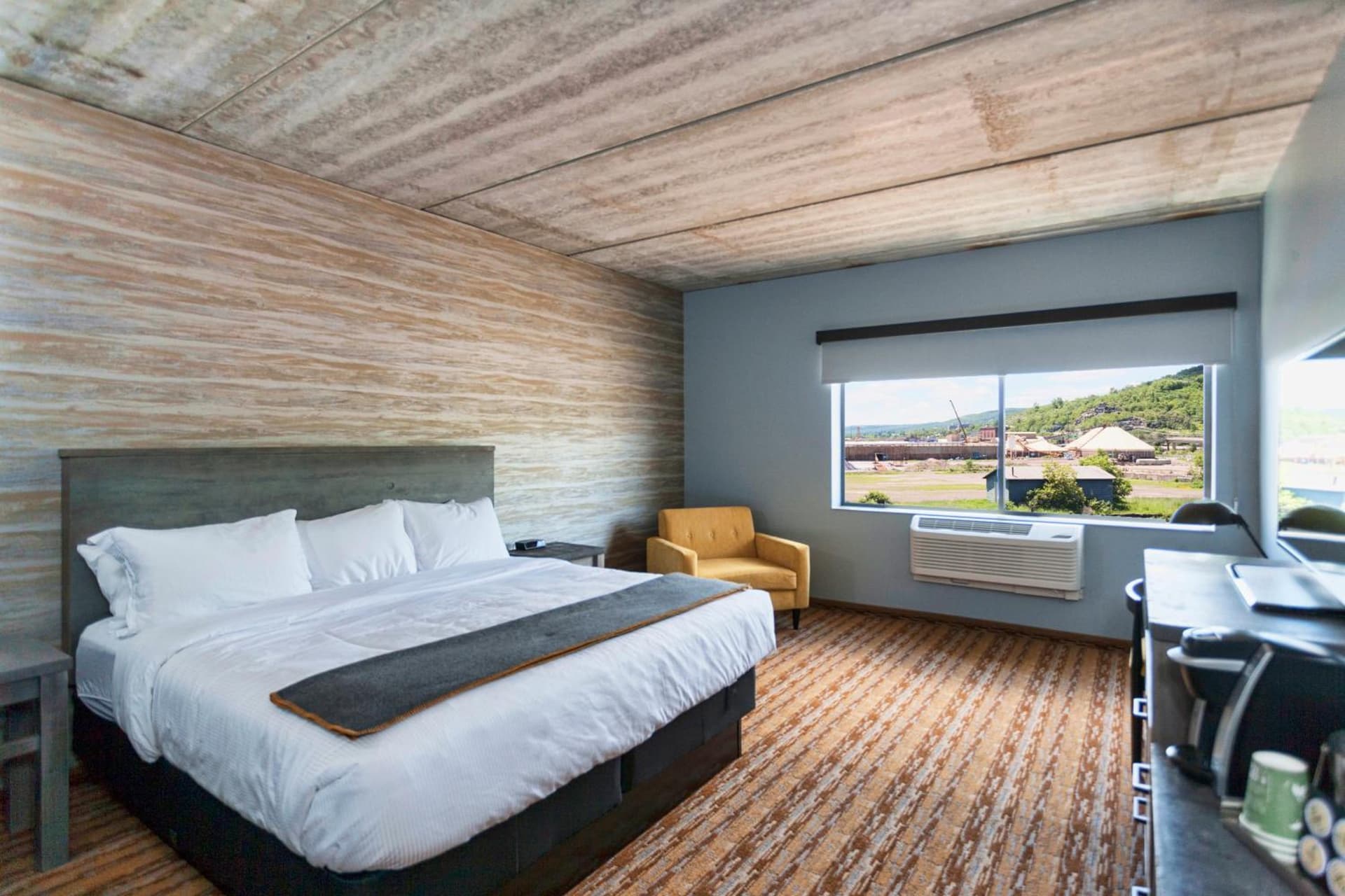 Pier B Resort gallery photo in Duluth, MN — image 19