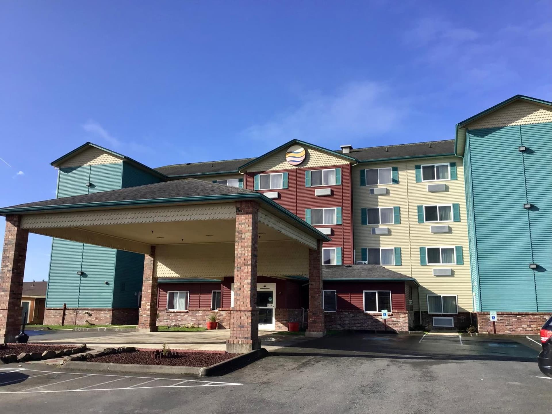 Comfort Inn & Suites Ocean Shores property views in Ocean Shores, WA — gallery photo 3