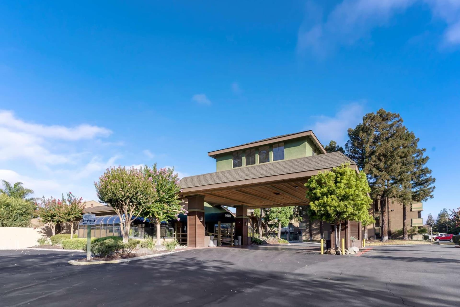 Best Western Plus Forest Park Inn gallery photo in Gilroy, CA — image 46