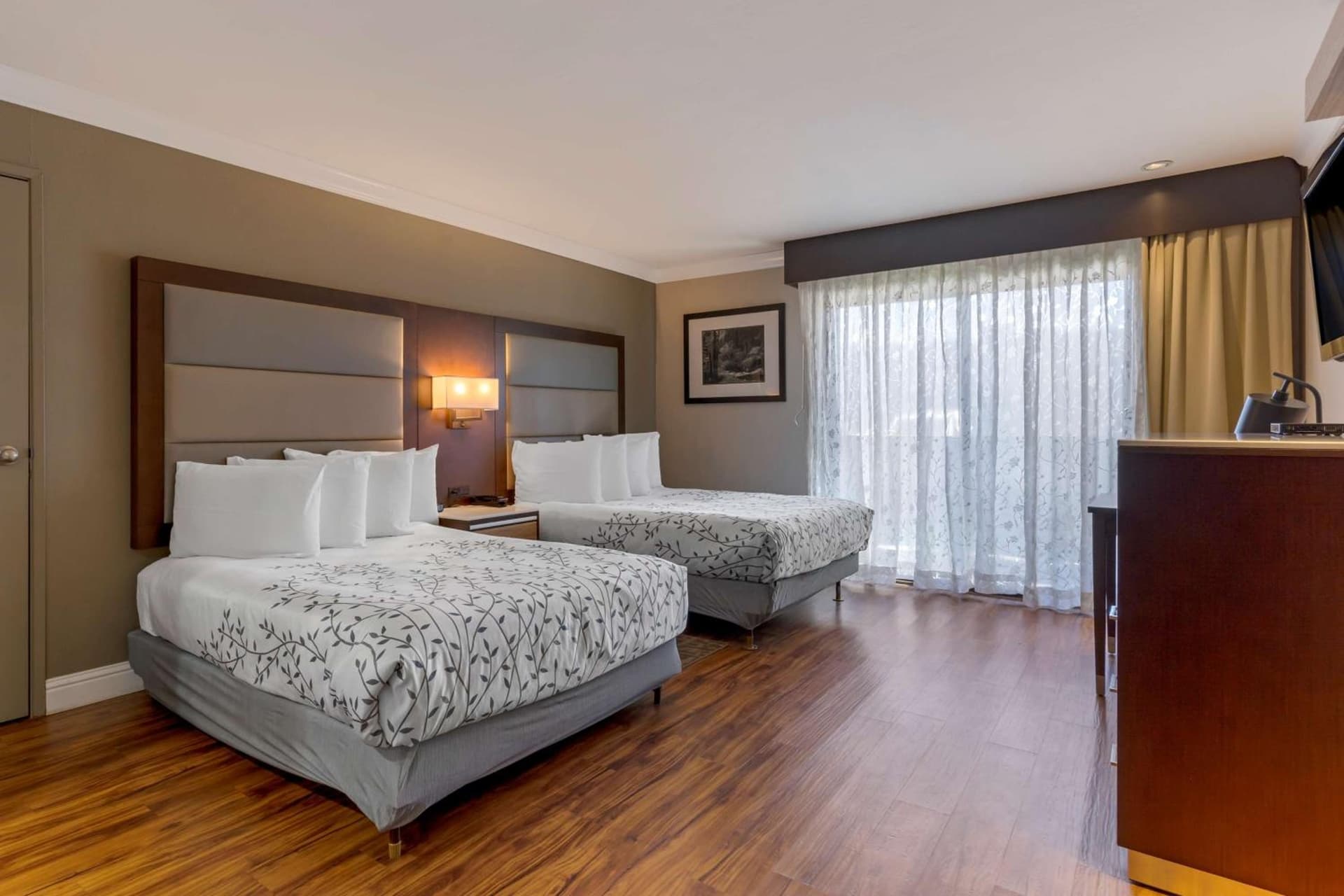 Best Western Plus Forest Park Inn gallery photo in Gilroy, CA — image 44