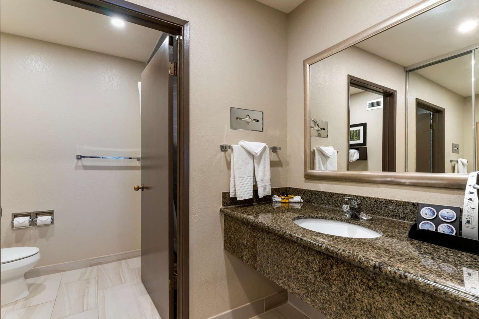 Best Western Plus Forest Park Inn gallery photo in Gilroy, CA — image 13