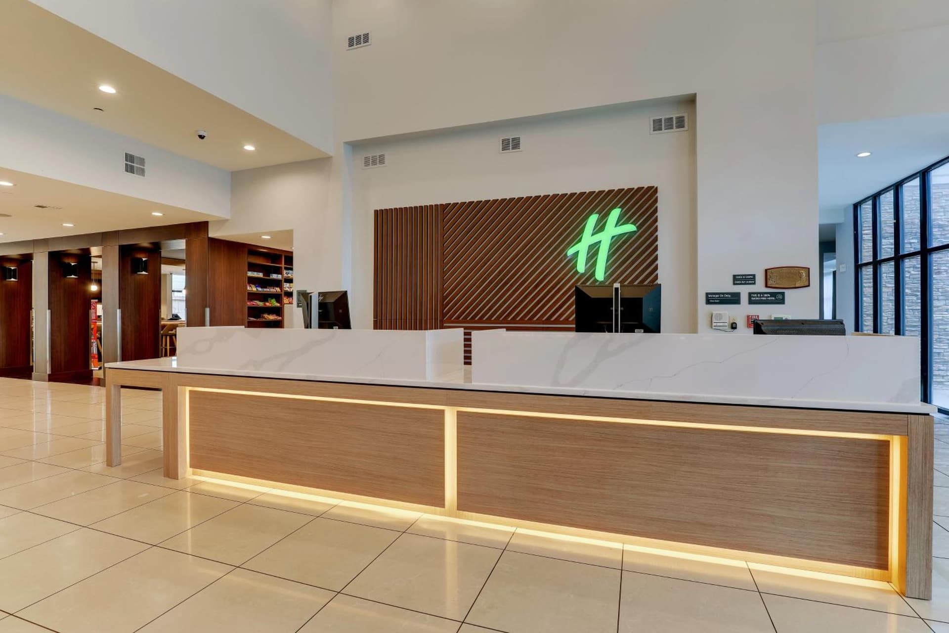 Holiday Inn Mobile Airport by IHG gallery photo in Mobile, AL — image 46
