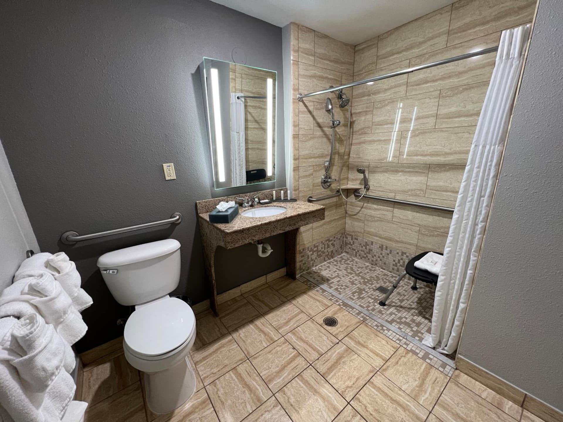 La Quinta by Wyndham Allen at The Village gallery photo in Allen, TX — image 18