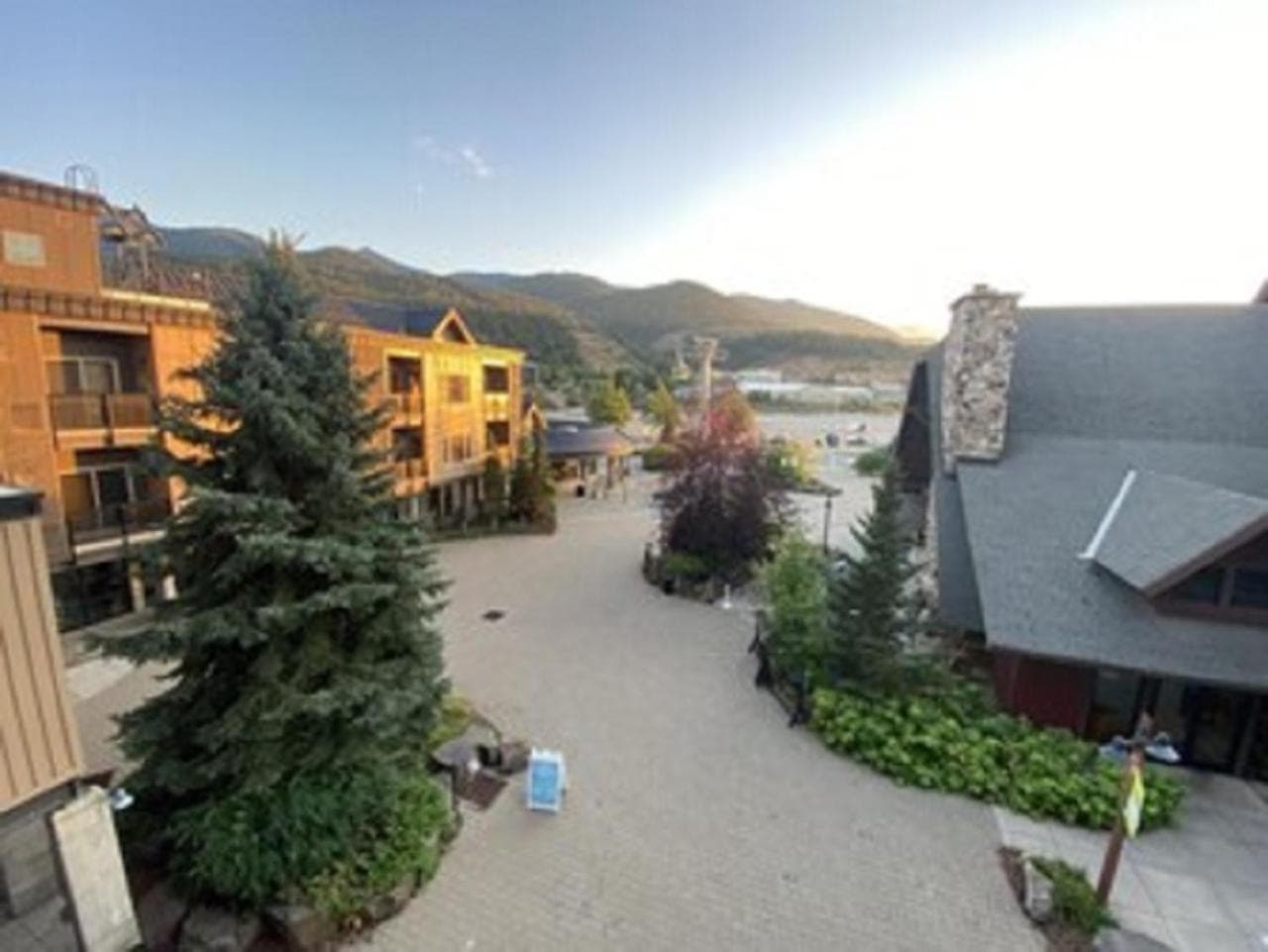 Morning Star Lodge - Hosted by Linda interior in Kellogg, ID — gallery photo 2