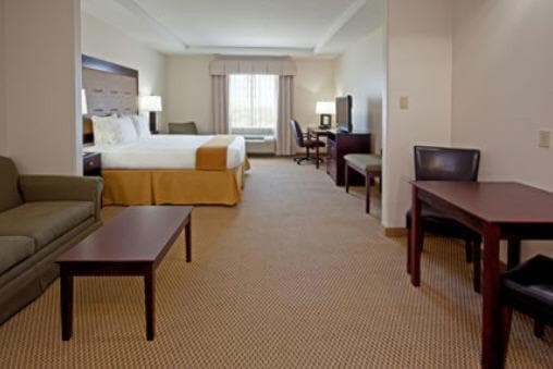 Holiday Inn Express Texas City, an IHG Hotel gallery photo in Texas City, TX — image 37