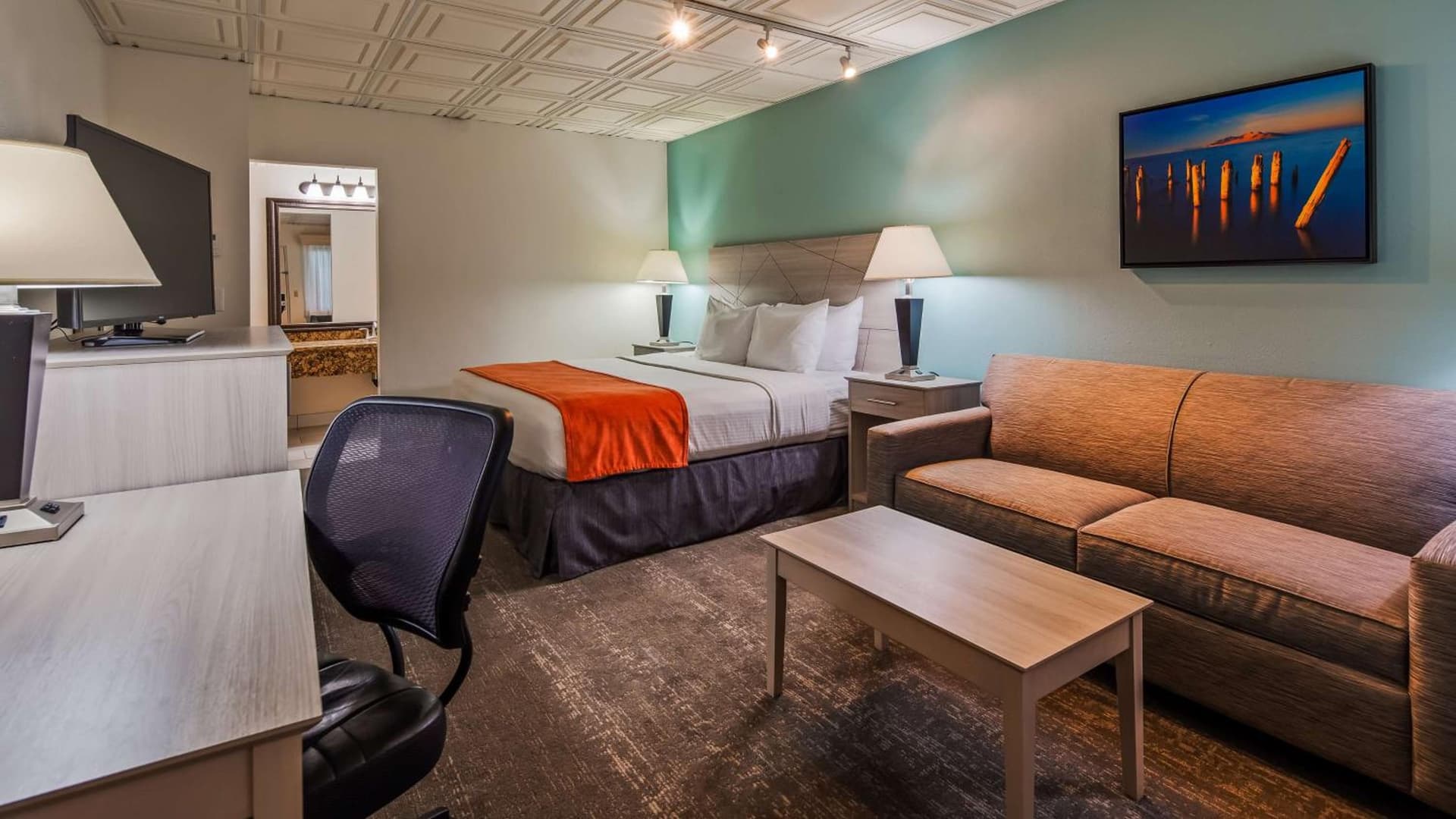 Best Western Inn Tooele property views in Tooele, UT — gallery photo 3