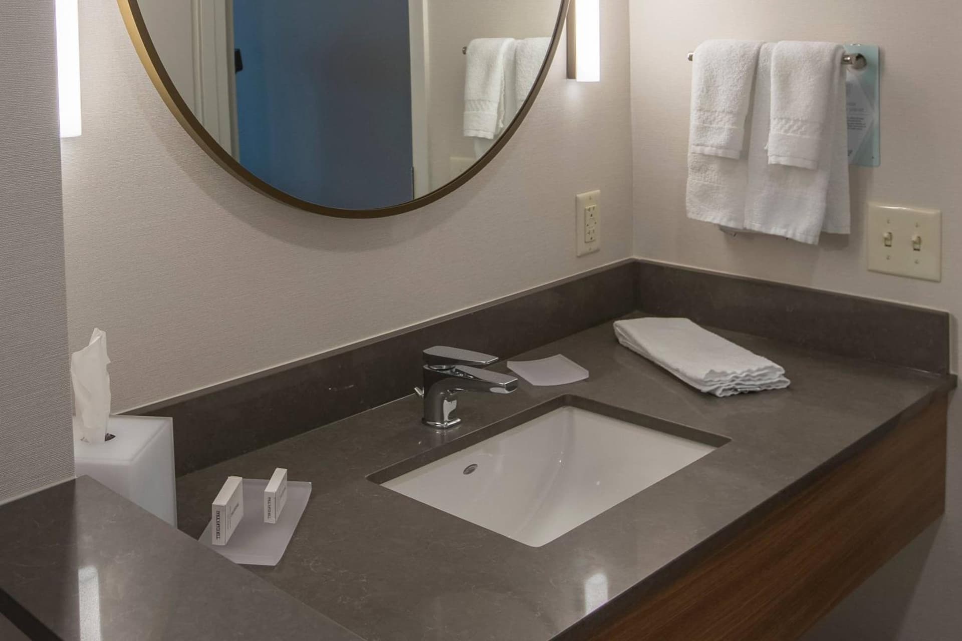 Fairfield Inn & Suites by Marriott Philadelphia Valley Forge/Great Valley gallery photo in Berwyn, PA — image 20