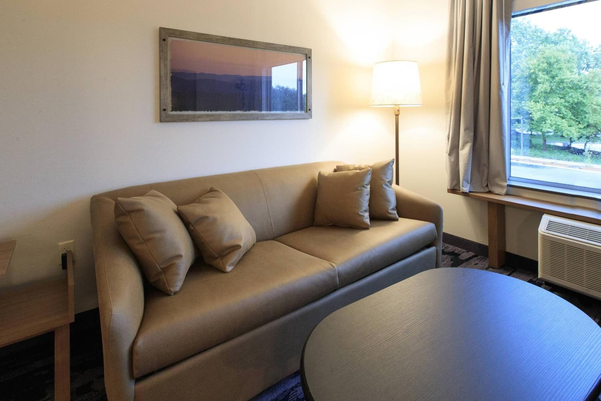 Fairfield Inn & Suites by Marriott Philadelphia Valley Forge/Great Valley gallery photo in Berwyn, PA — image 5