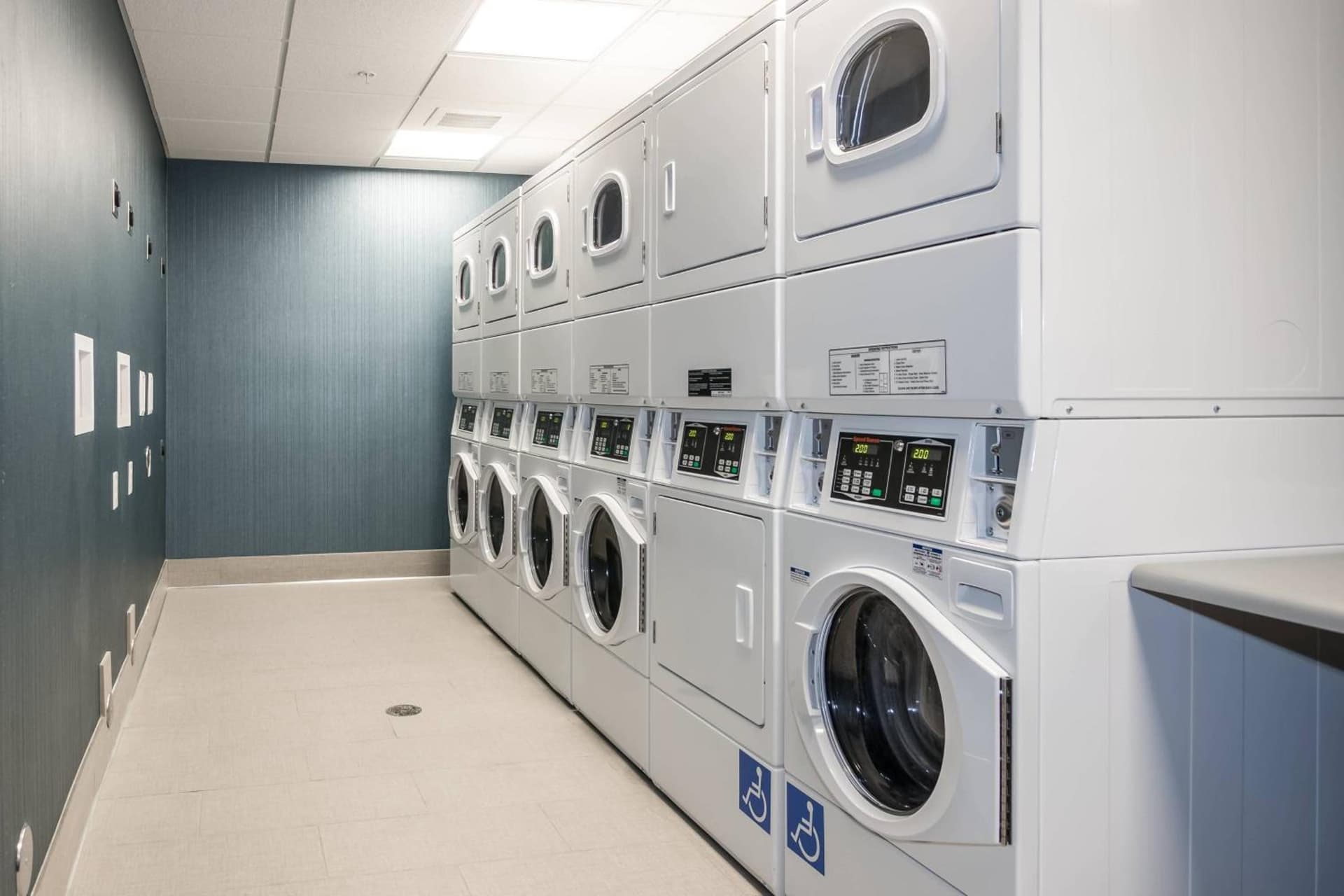 Fairfield Inn & Suites by Marriott San Jose North/Silicon Valley gallery photo in San Jose, CA — image 12