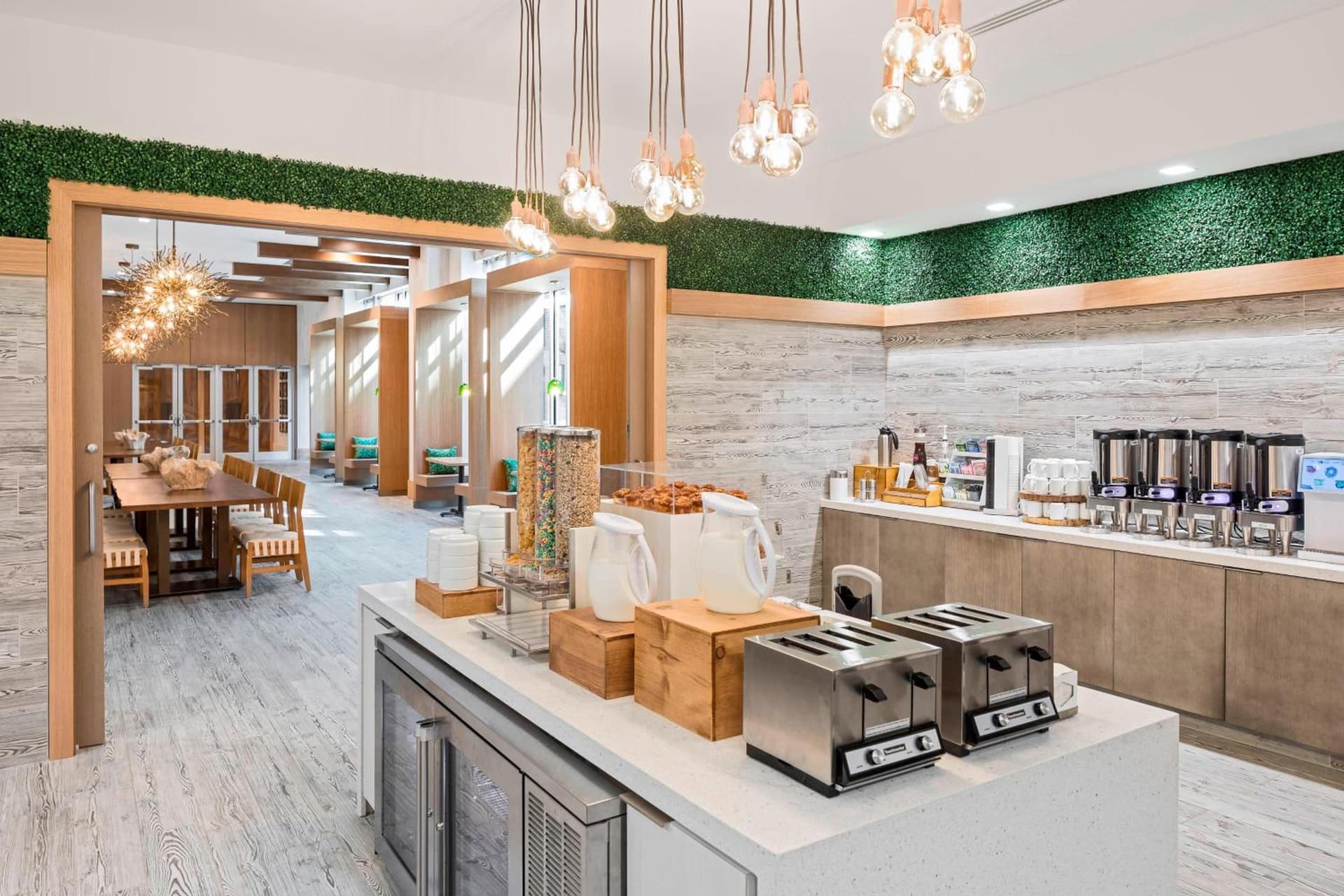 SpringHill Suites by Marriott Greenville Downtown gallery photo in Greenville, SC — image 12