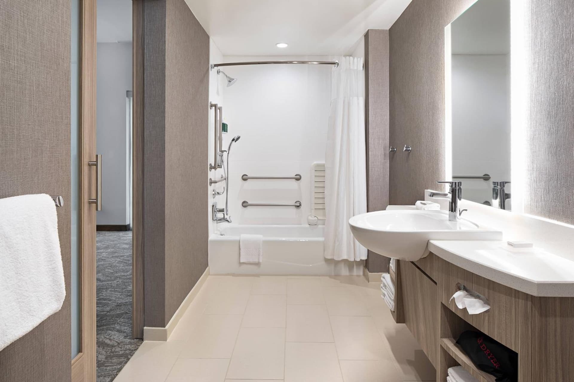 SpringHill Suites by Marriott Greenville Downtown gallery photo in Greenville, SC — image 42