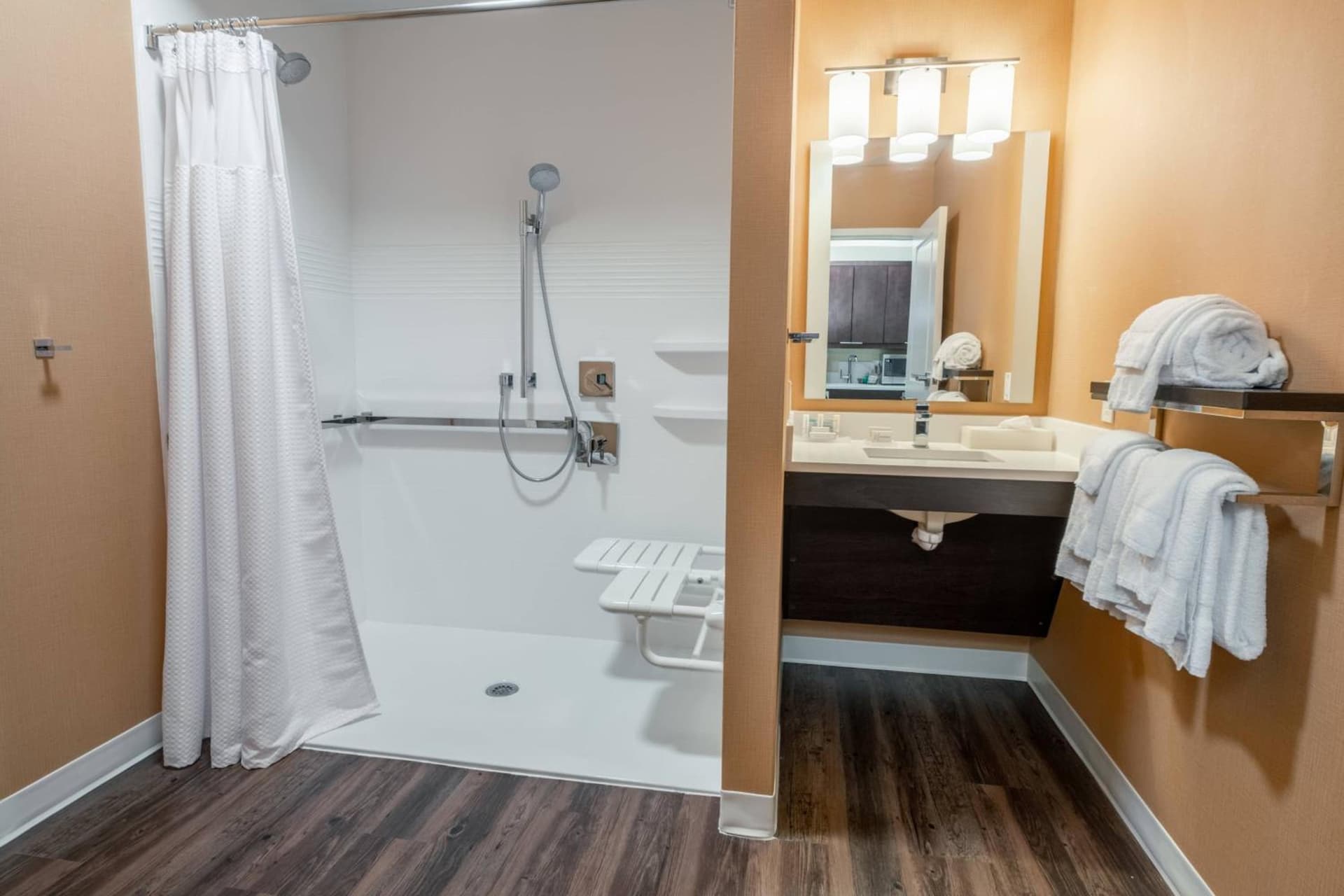 TownePlace Suites by Marriott Toledo Oregon gallery photo in Oregon, OH — image 15