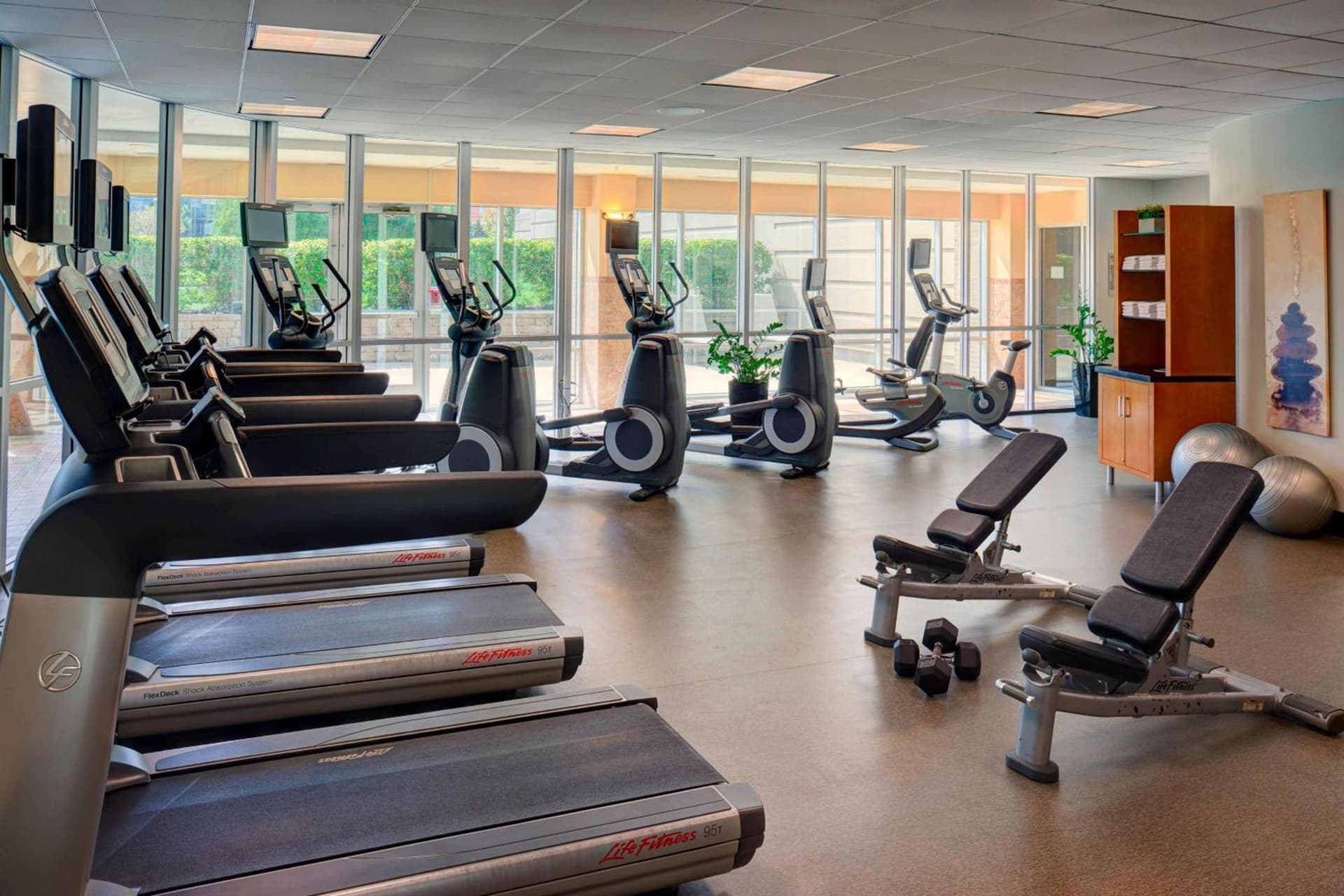 Chicago Marriott Southwest at Burr Ridge gallery photo in Burr Ridge, IL — image 16