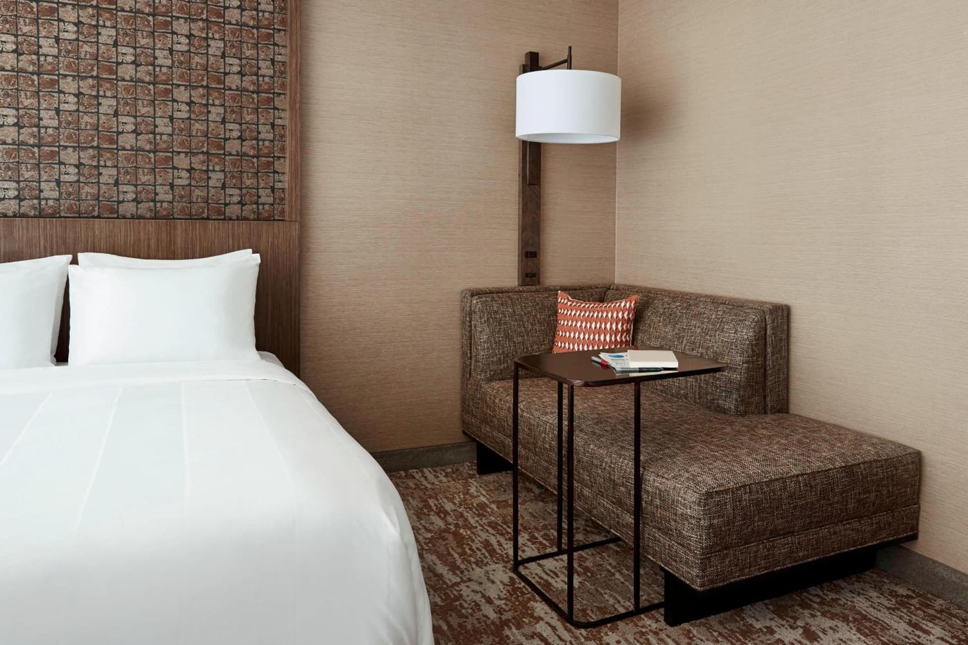 Chicago Marriott Southwest at Burr Ridge gallery photo in Burr Ridge, IL — image 10