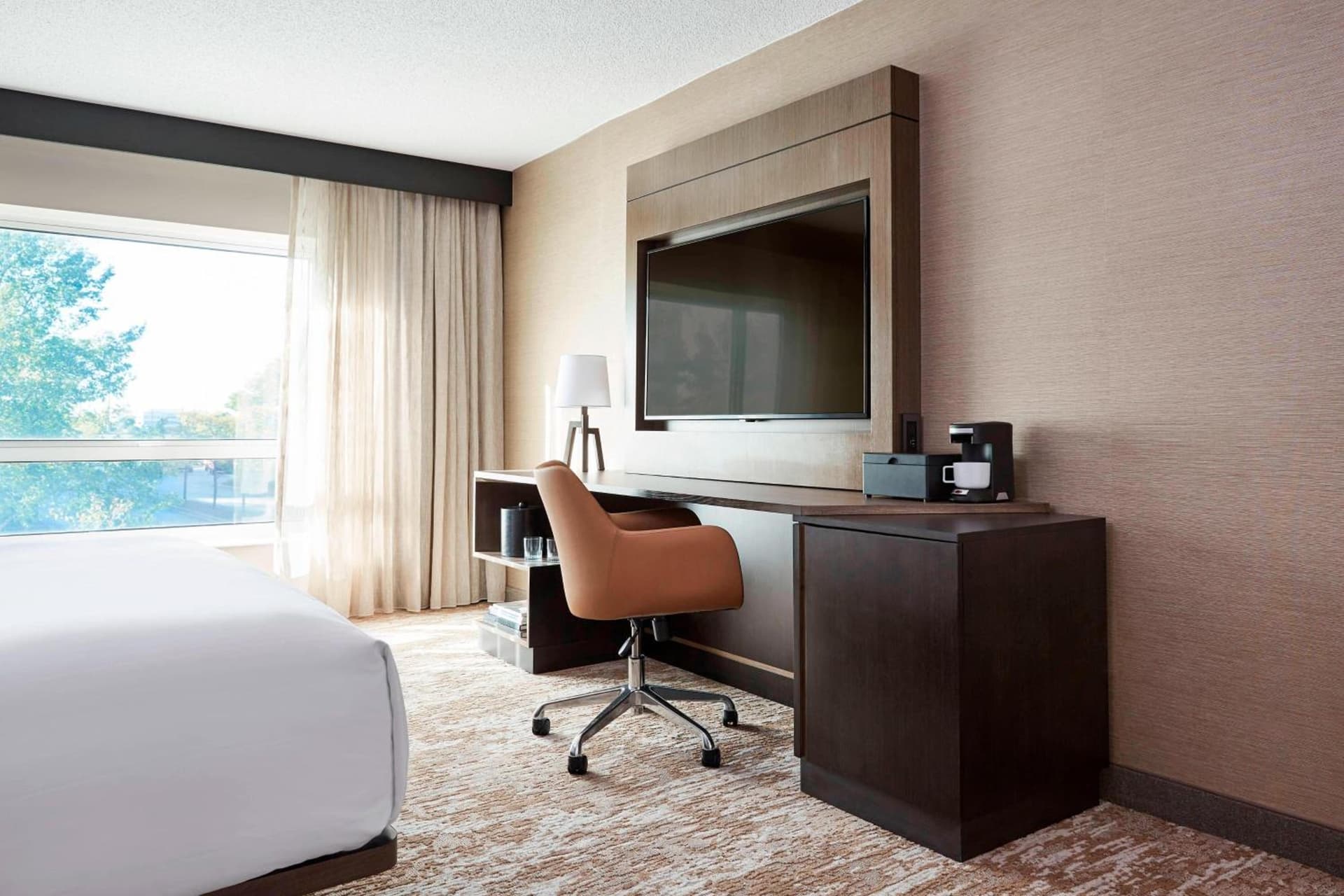 Chicago Marriott Southwest at Burr Ridge gallery photo in Burr Ridge, IL — image 7
