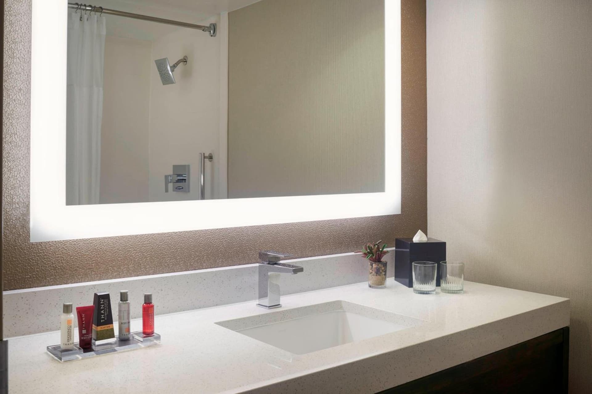 Chicago Marriott Southwest at Burr Ridge gallery photo in Burr Ridge, IL — image 40