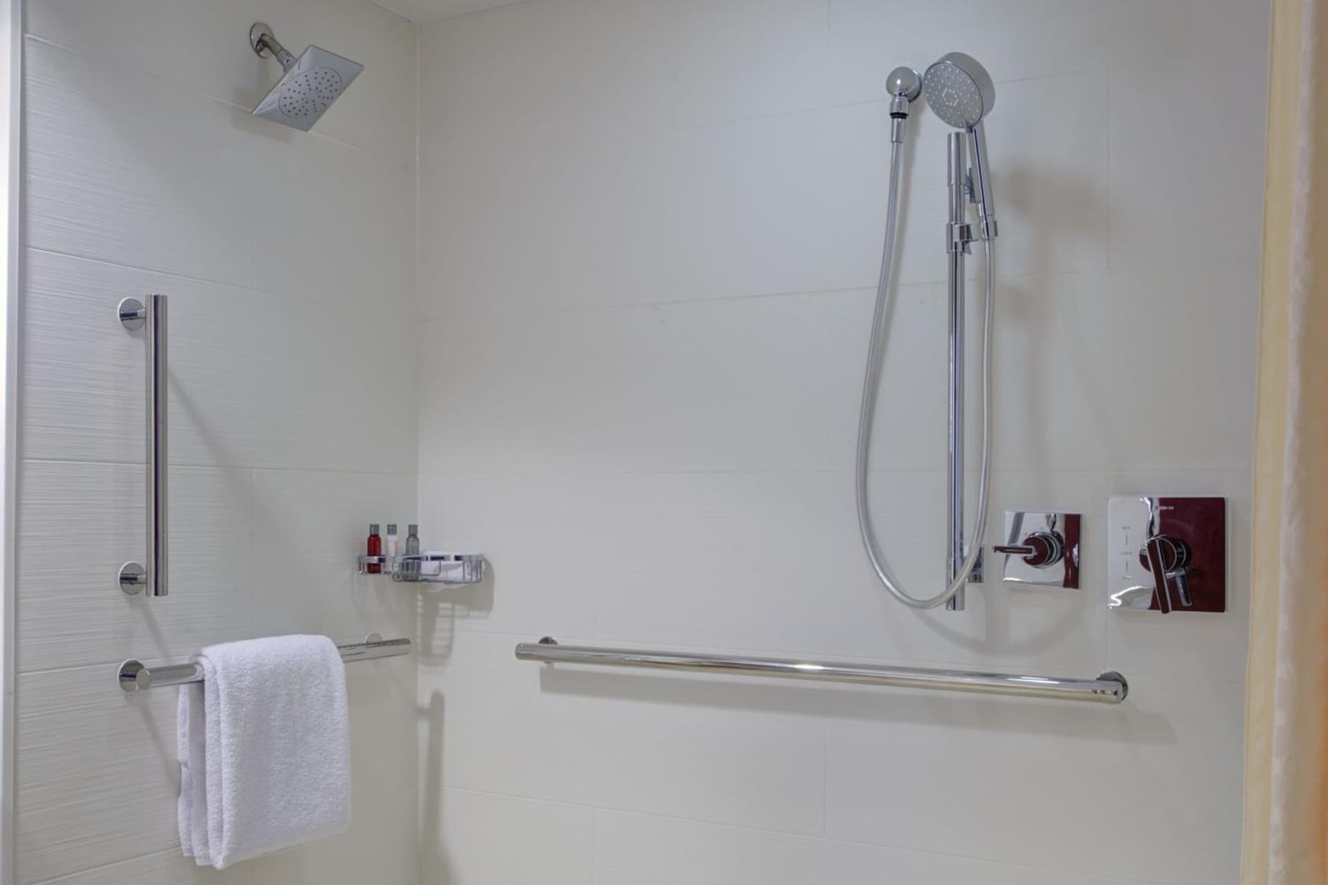 Chicago Marriott Southwest at Burr Ridge gallery photo in Burr Ridge, IL — image 41