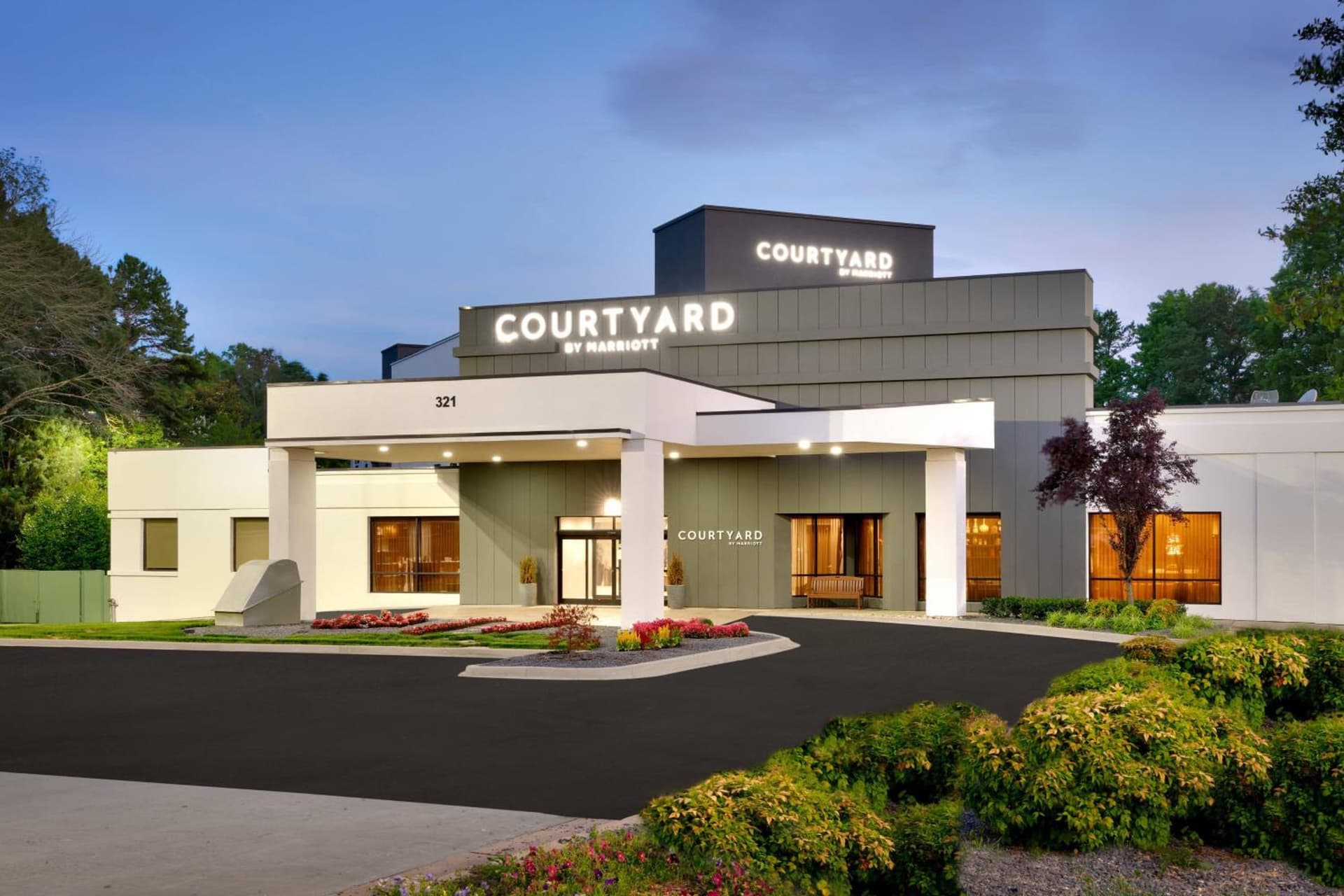 Courtyard by Marriott Charlotte Airport LoSo featured exterior or lobby in Charlotte, NC — similar hotel