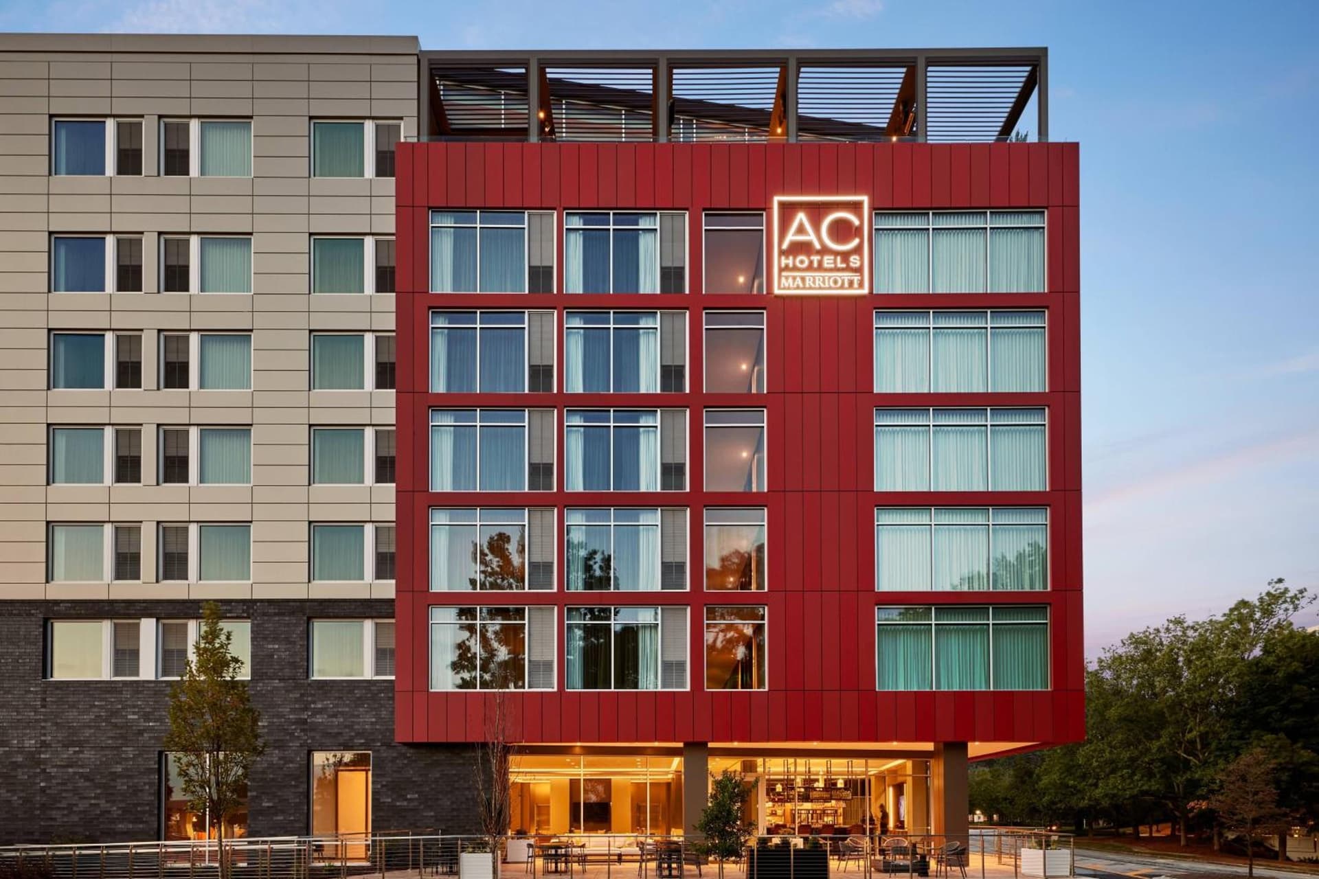 AC Hotel by Marriott Atlanta Perimeter interior in Atlanta, GA — gallery photo 2