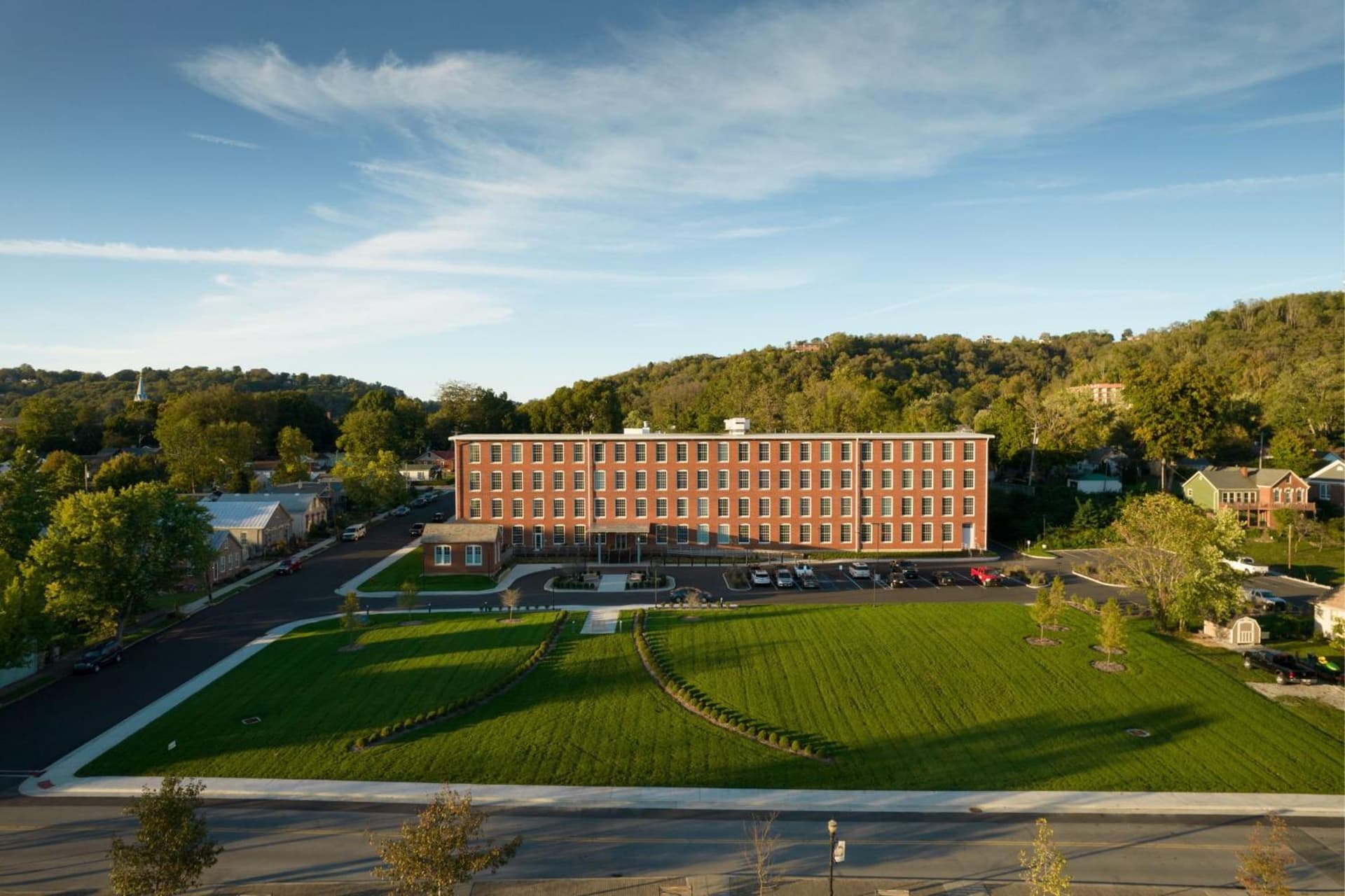 Fairfield Inn & Suites Madison Historic Eagle Cotton Mill interior in Madison, IN — gallery photo 2