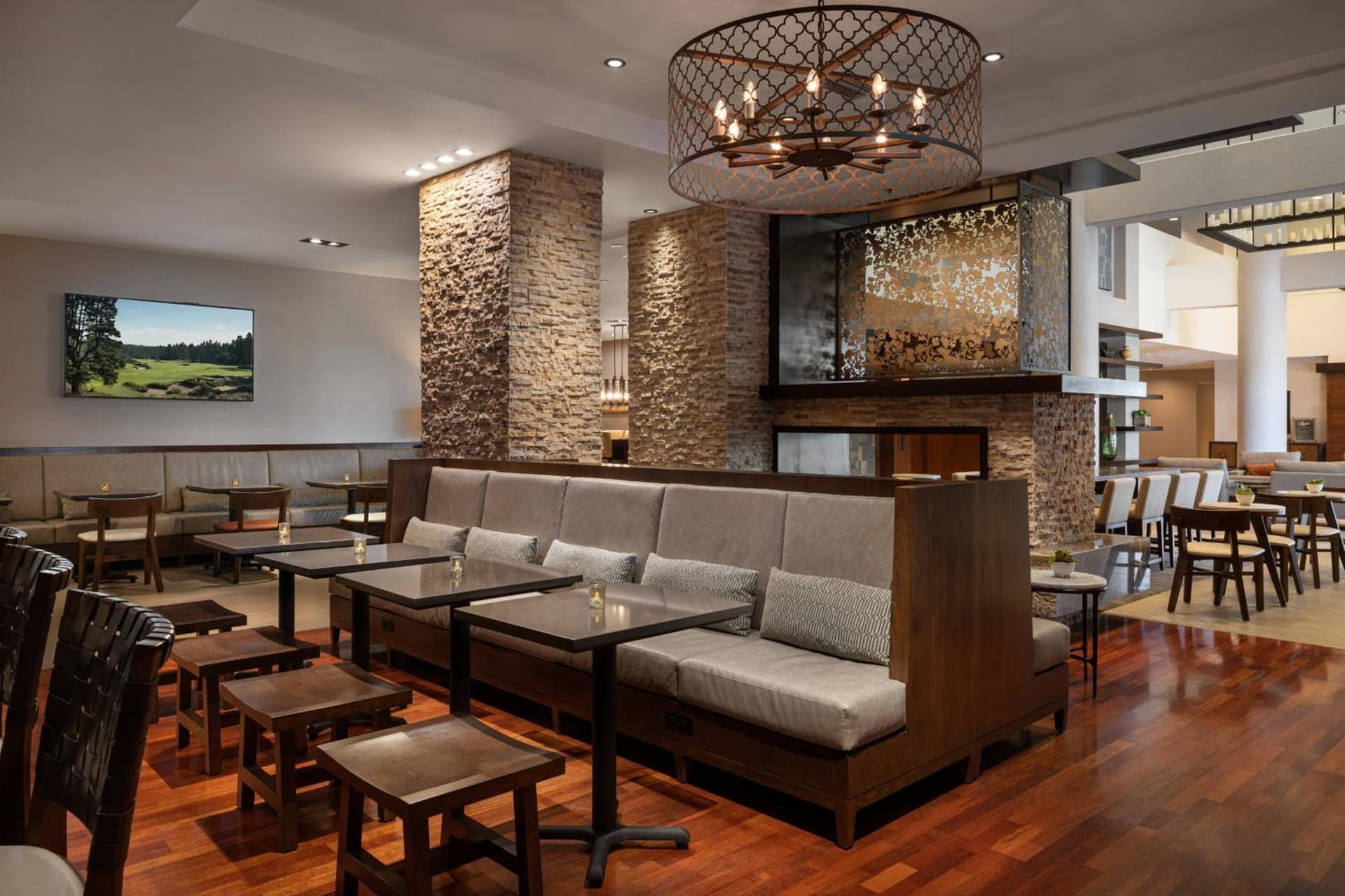 Marriott Riverside at the Convention Center gallery photo in Riverside, CA — image 8