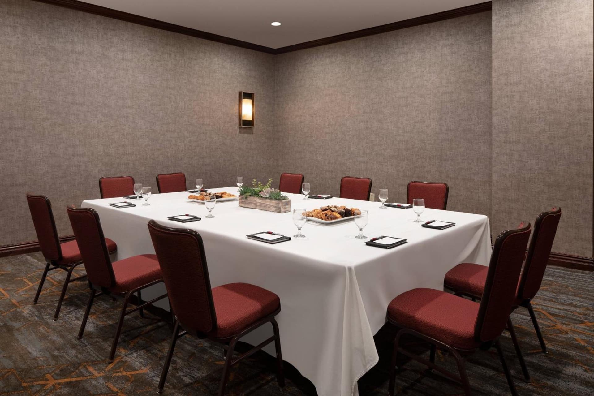Marriott Riverside at the Convention Center gallery photo in Riverside, CA — image 37
