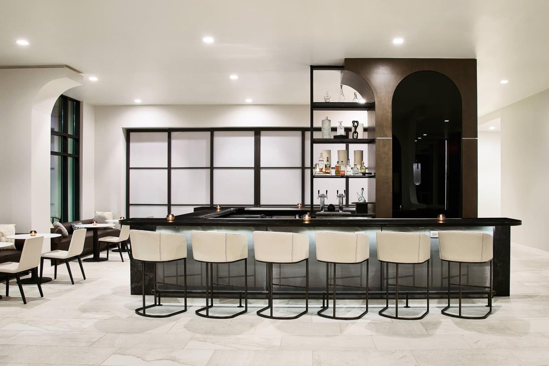 AC Hotel by Marriott Charlotte SouthPark gallery photo in Charlotte, NC — image 26