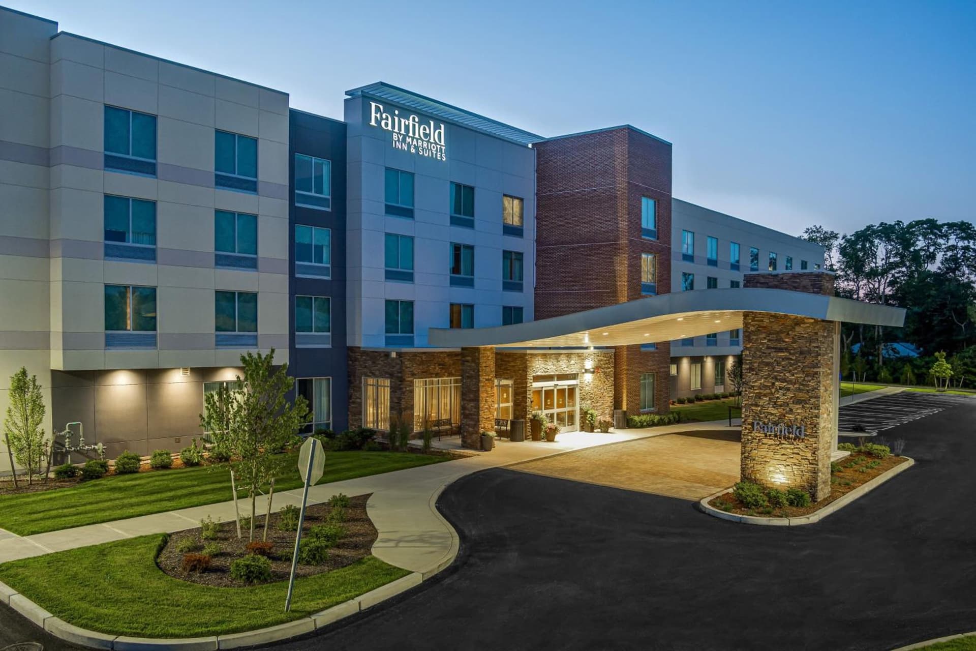 Fairfield by Marriott Inn & Suites Somerset interior in Somerset — gallery photo 2