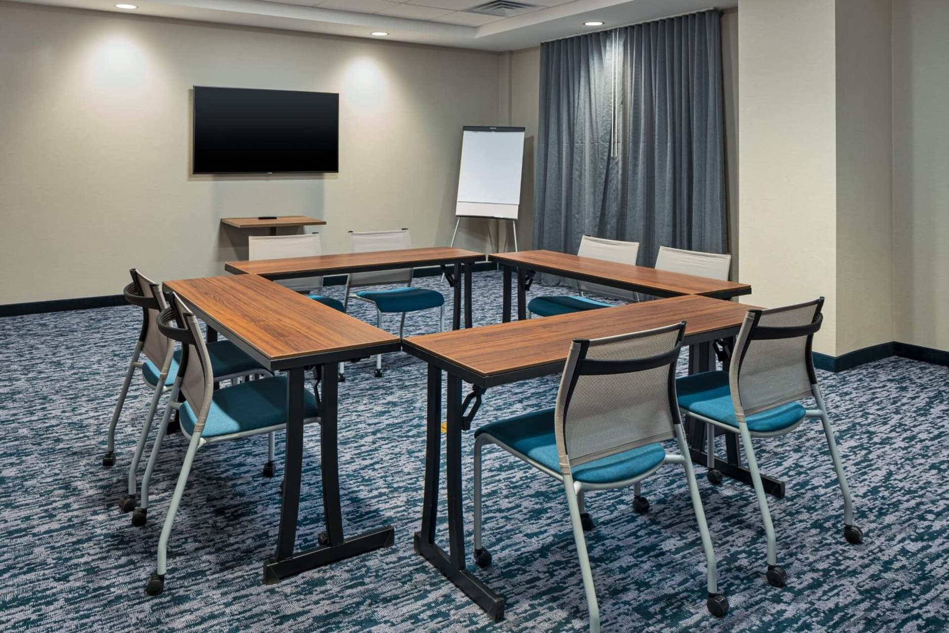 Fairfield by Marriott Inn & Suites Somerset gallery photo in Somerset — image 8