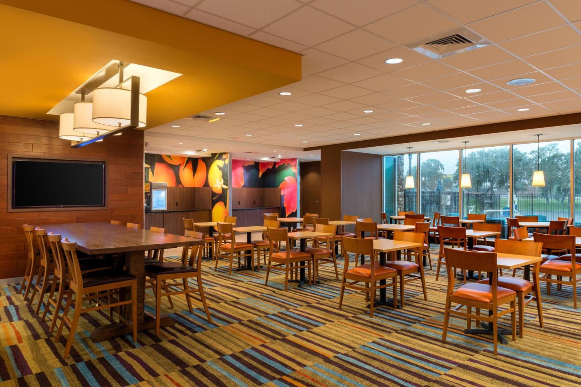 Fairfield Inn & Suites by Marriott Orlando East/UCF Area gallery photo in Orlando, FL — image 13