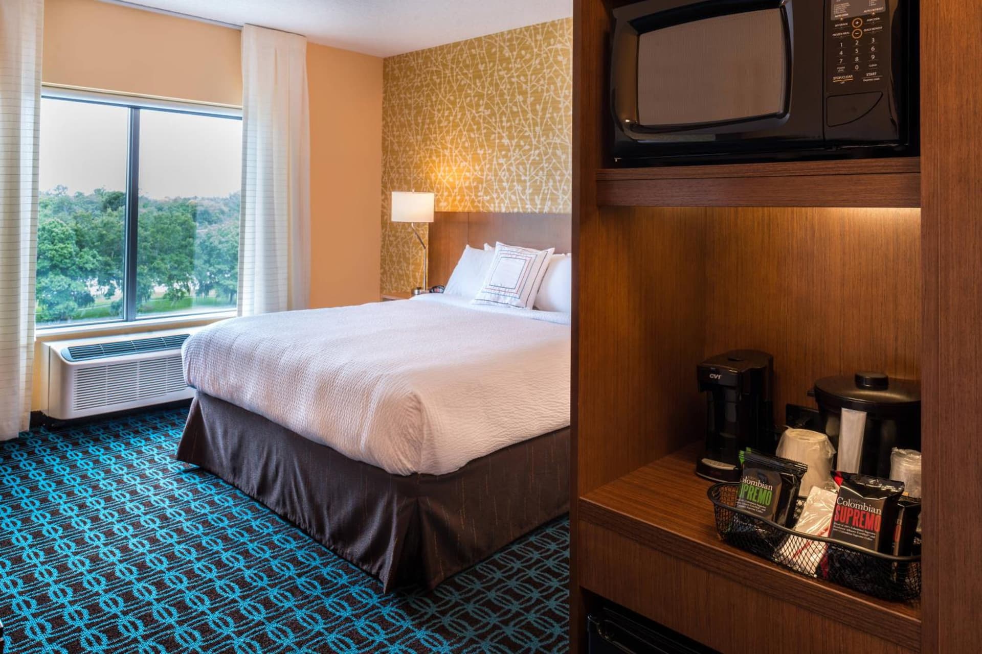Fairfield Inn & Suites by Marriott Orlando East/UCF Area gallery photo in Orlando, FL — image 8