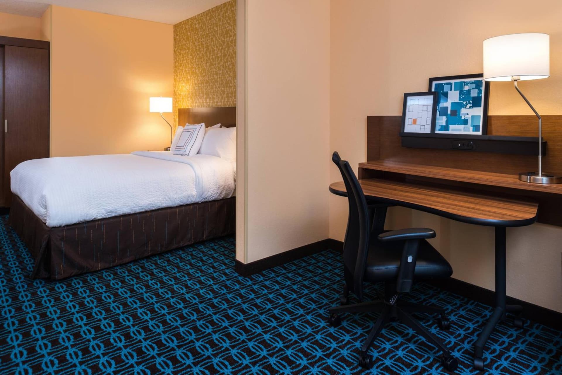 Fairfield Inn & Suites by Marriott Orlando East/UCF Area gallery photo in Orlando, FL — image 17