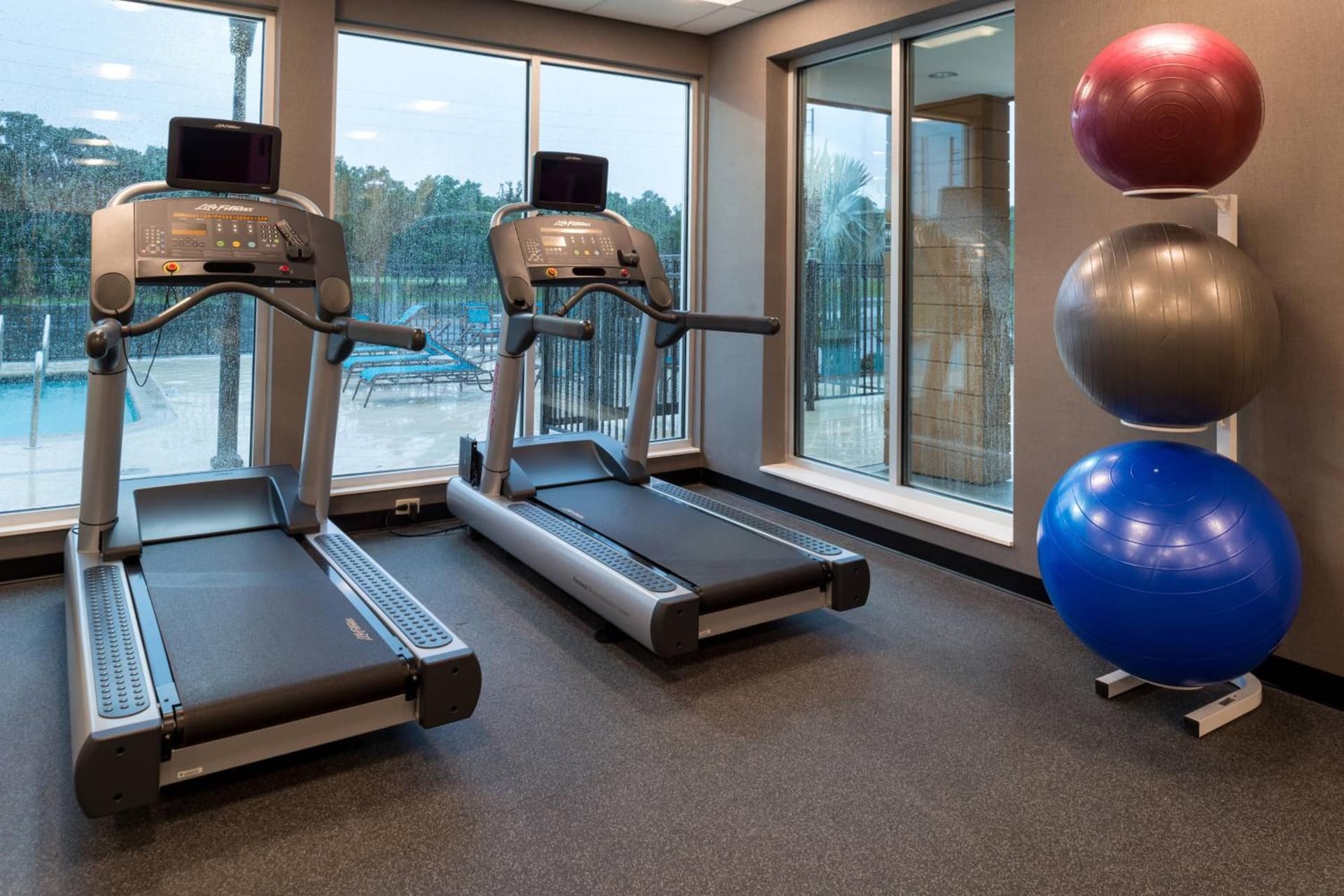 Fairfield Inn & Suites by Marriott Orlando East/UCF Area gallery photo in Orlando, FL — image 5