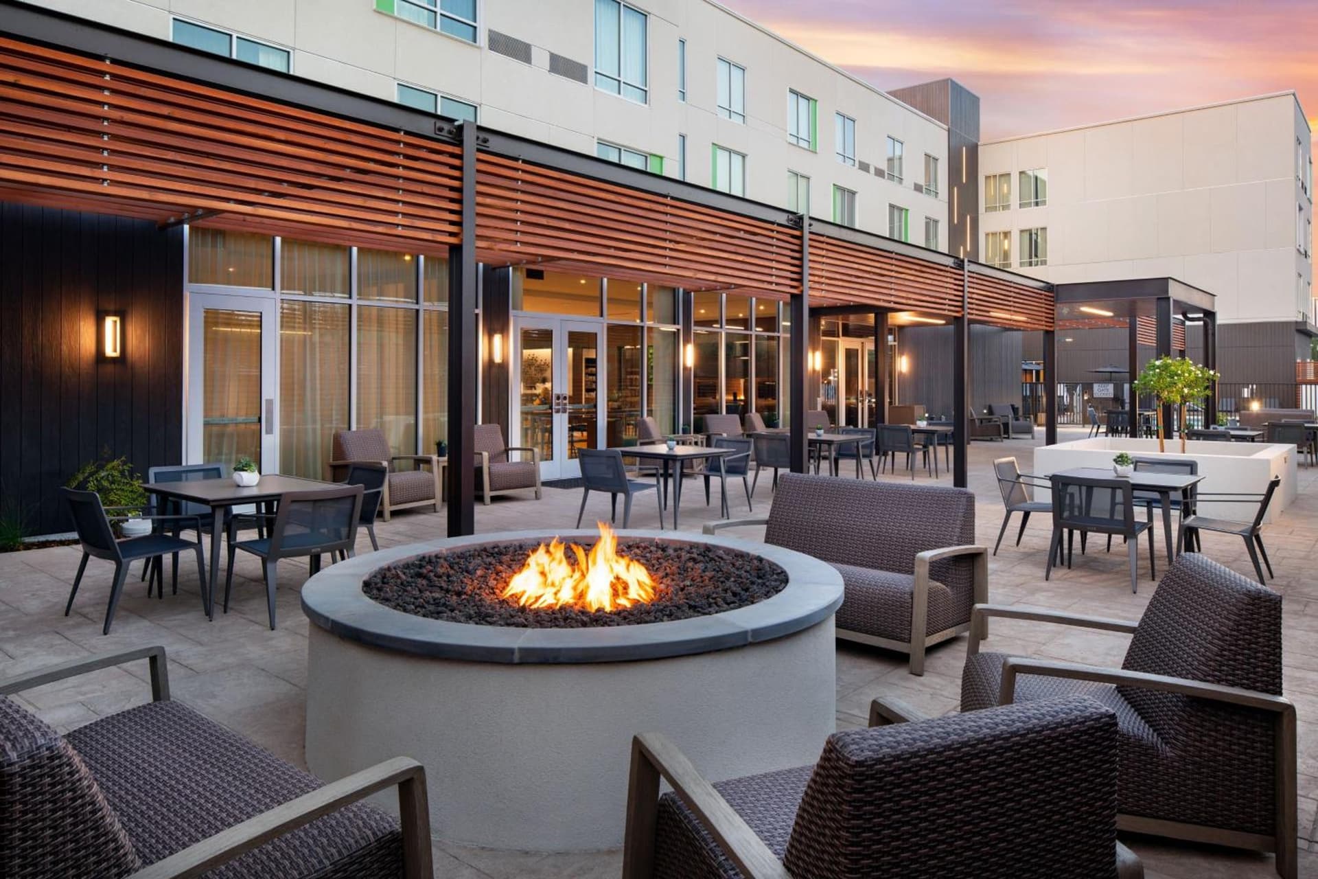 Courtyard by Marriott Fresno Clovis gallery photo in Clovis, CA — image 23