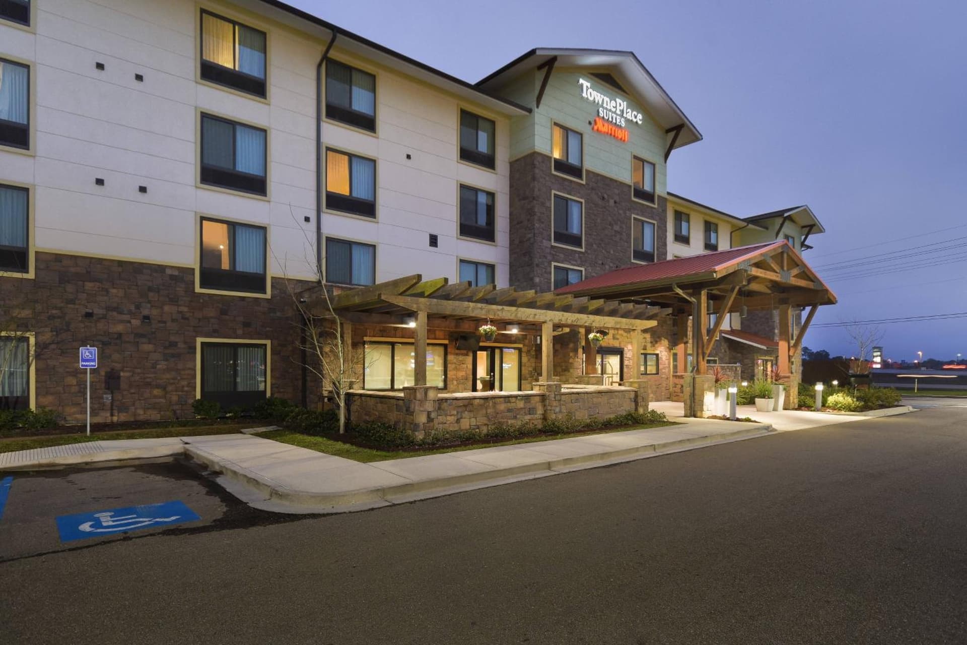 TownePlace Suites by Marriott Slidell property views in Slidell, LA — gallery photo 3